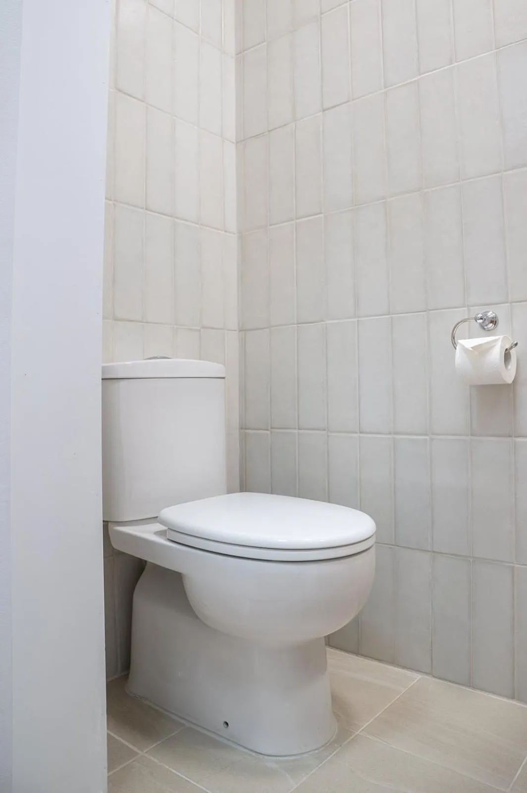 Toilet in Loxton Courthouse Apartments