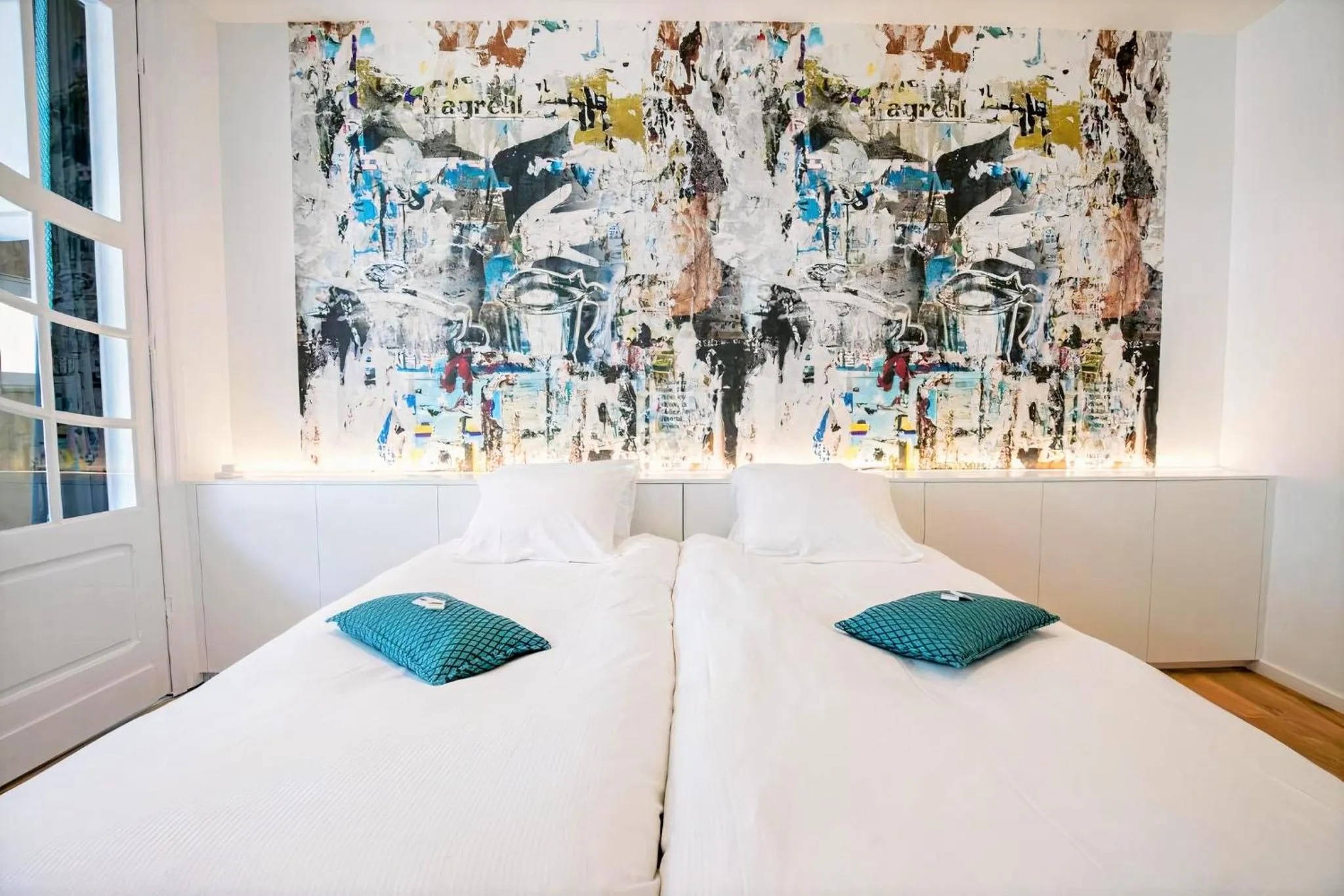 Bed in Hotel L'Esprit Sain