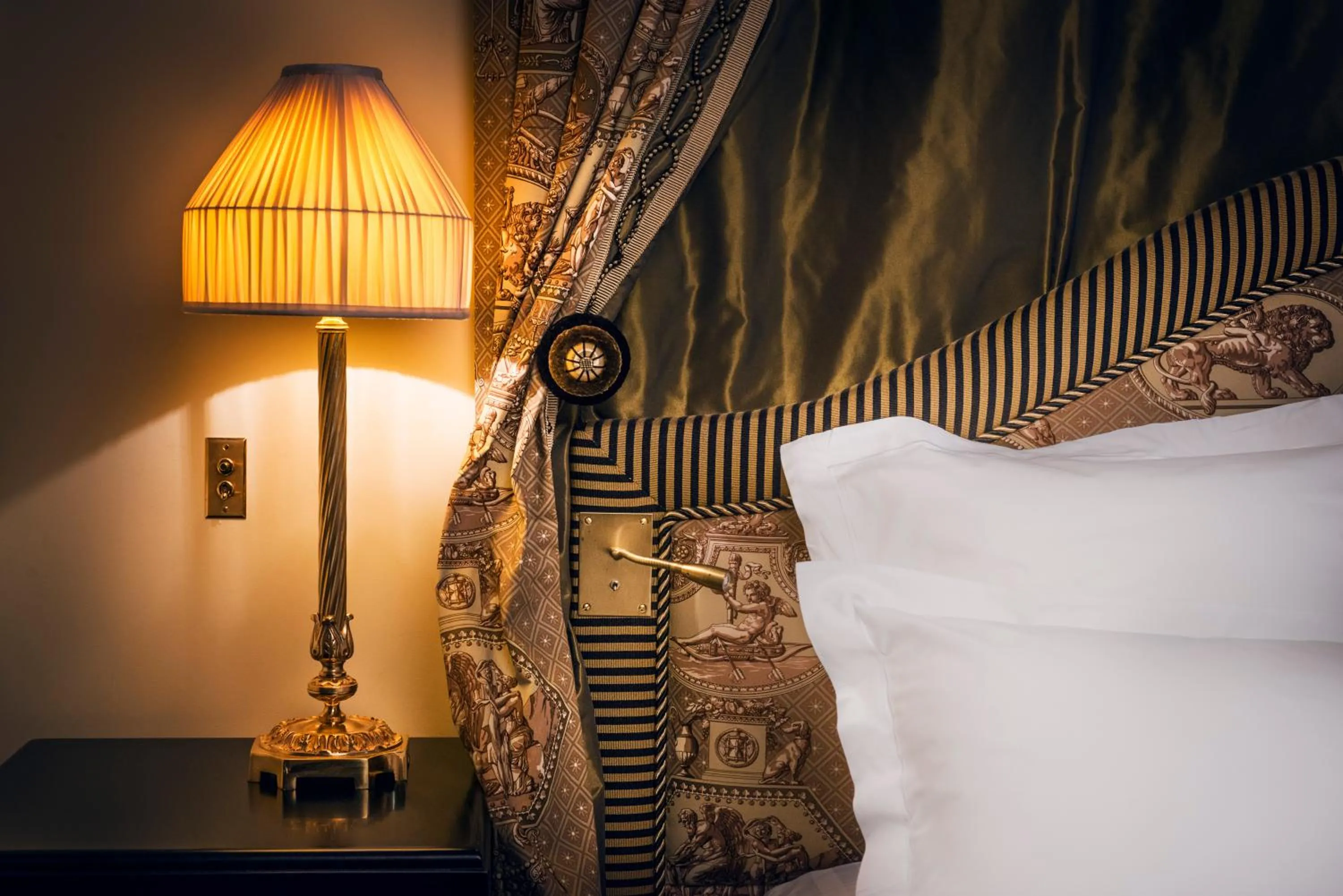 Decorative detail, Bed in Maison Athénée