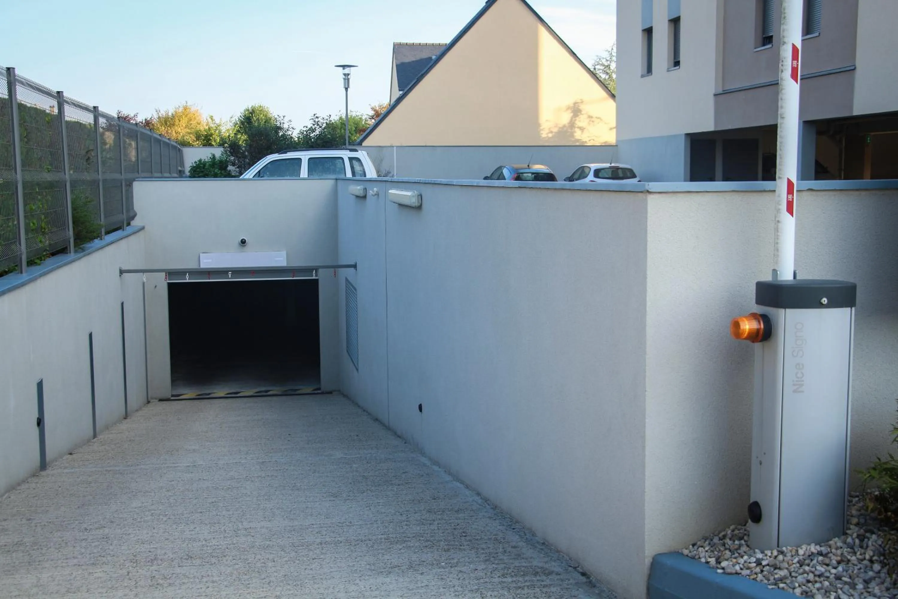 Area and facilities in H24 HOTEL