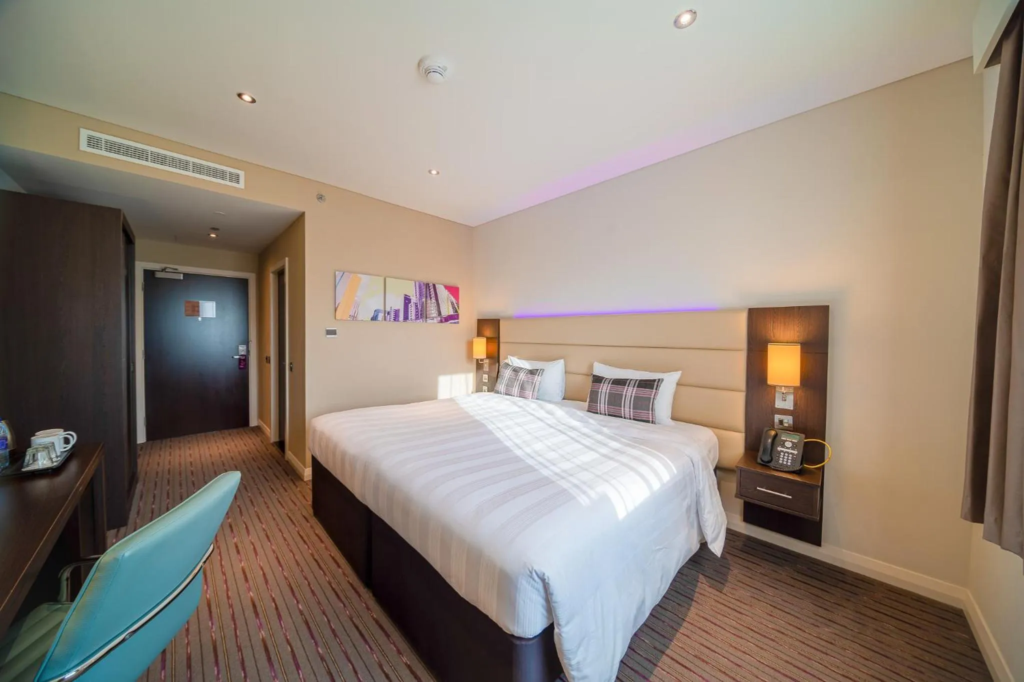 Bed in Premier Inn Doha Education City