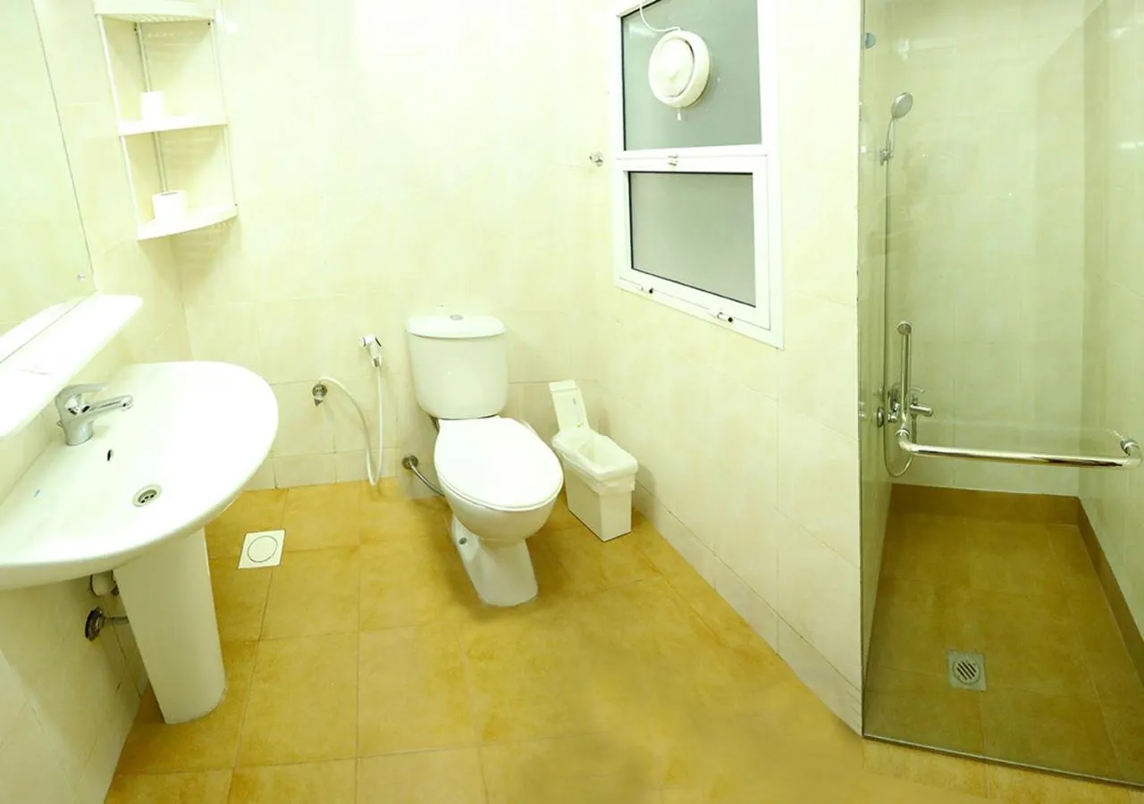 Bathroom in ltlalat Al Shorouq Hotel