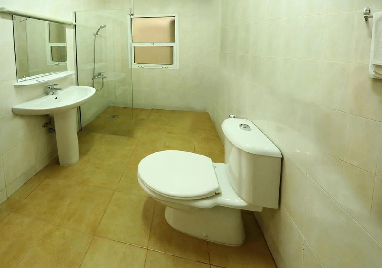 Bathroom in ltlalat Al Shorouq Hotel
