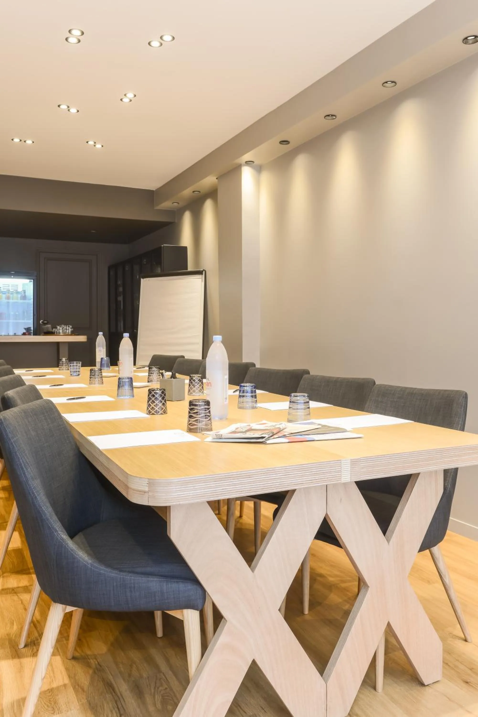 Meeting/conference room in ZE Hotel