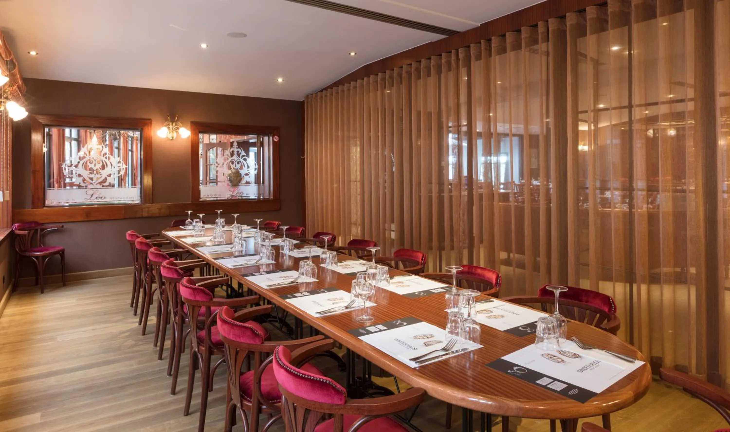 Restaurant/places to eat in Hotel Leo Station, Villa et Annexes