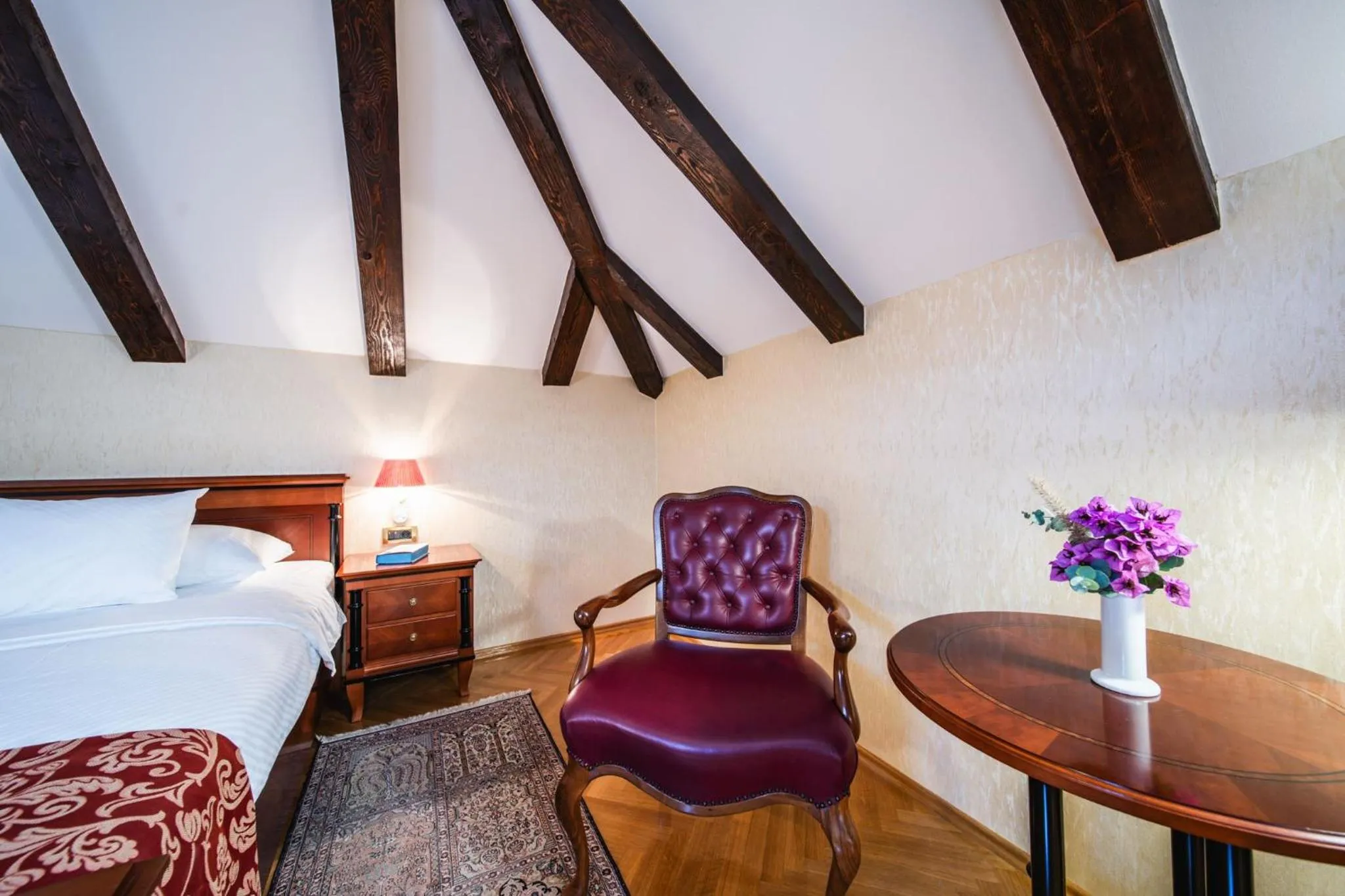 Bed in Boutique Hotel Kazbek