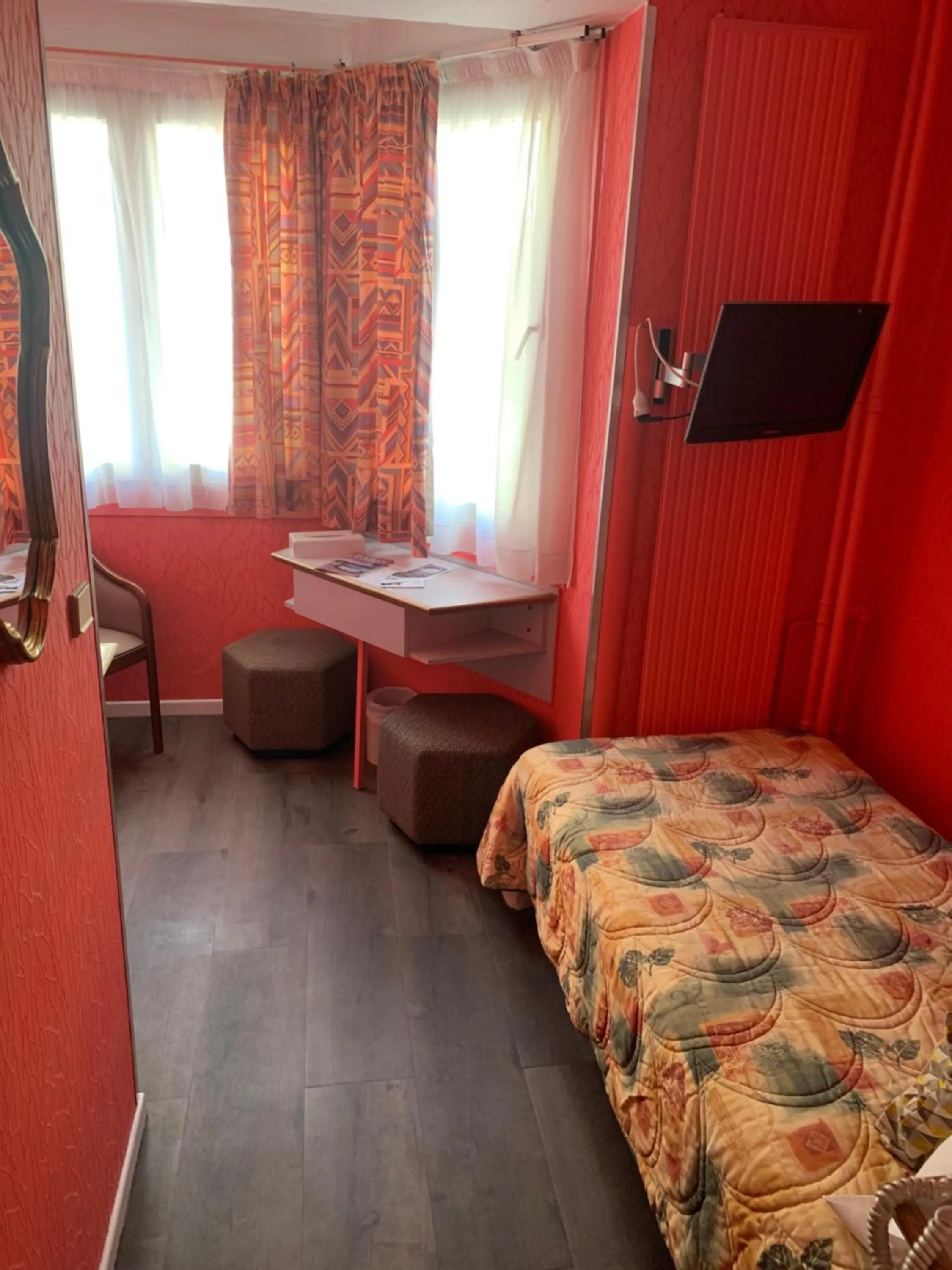 Bed in Picardy Hôtel-Gare du Nord