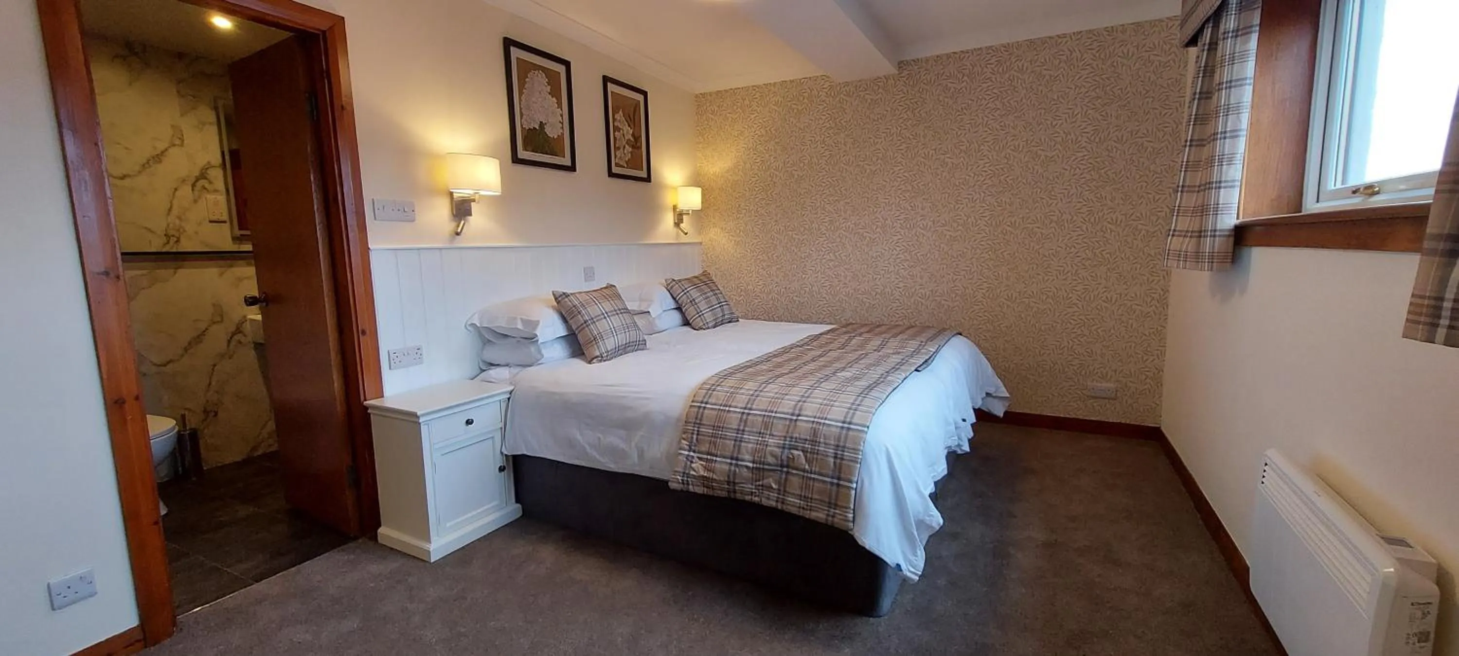 Bed in Loch Rannoch Highland Club