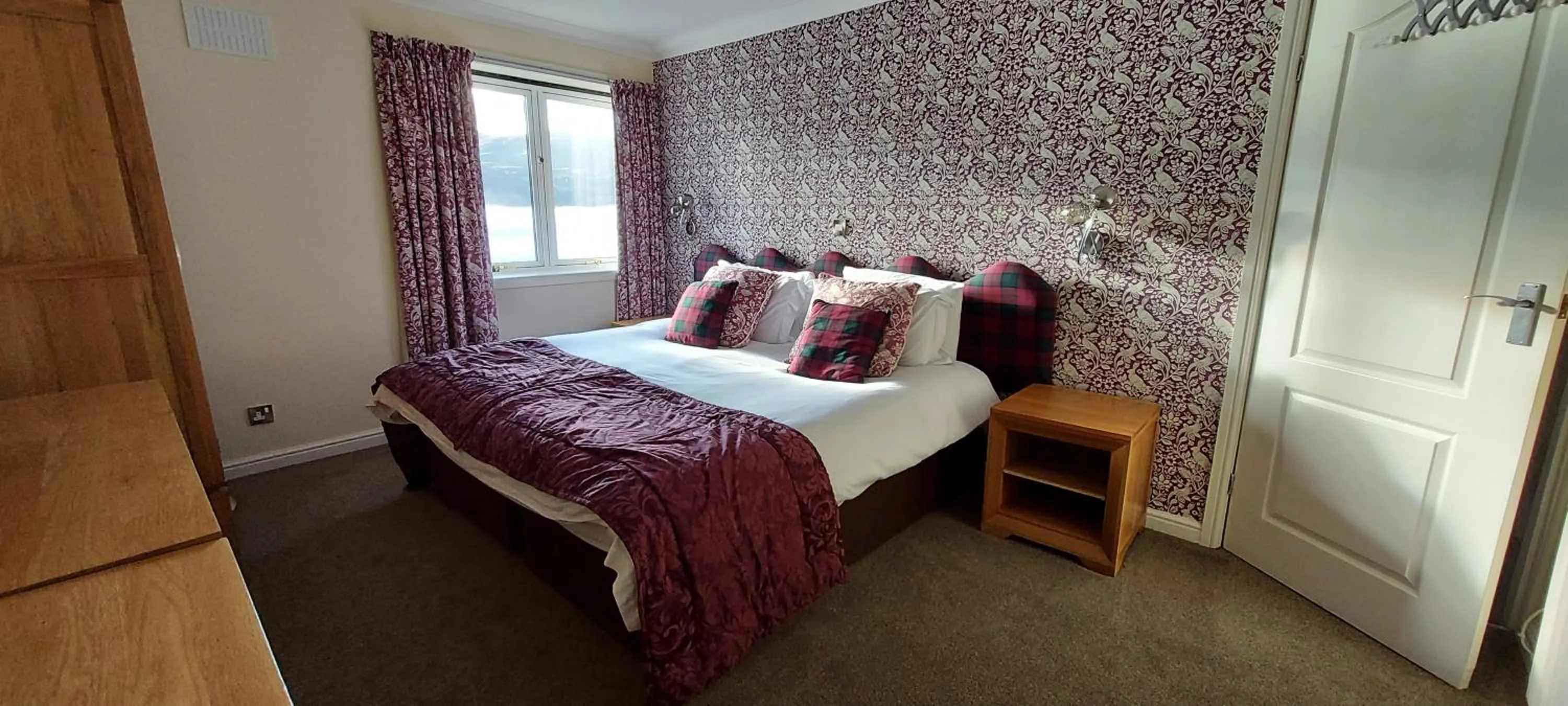 Bedroom, Bed in Loch Rannoch Highland Club