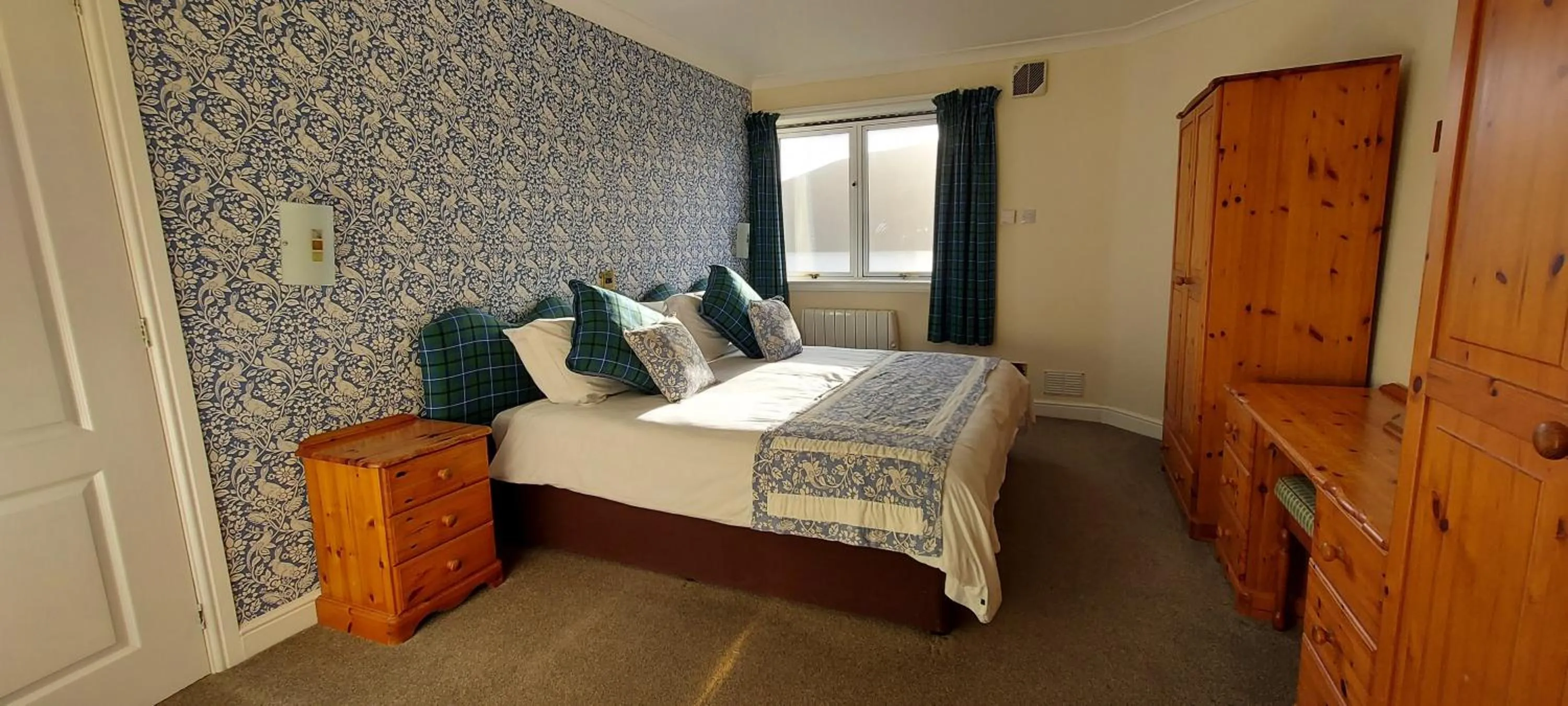 Bed in Loch Rannoch Highland Club