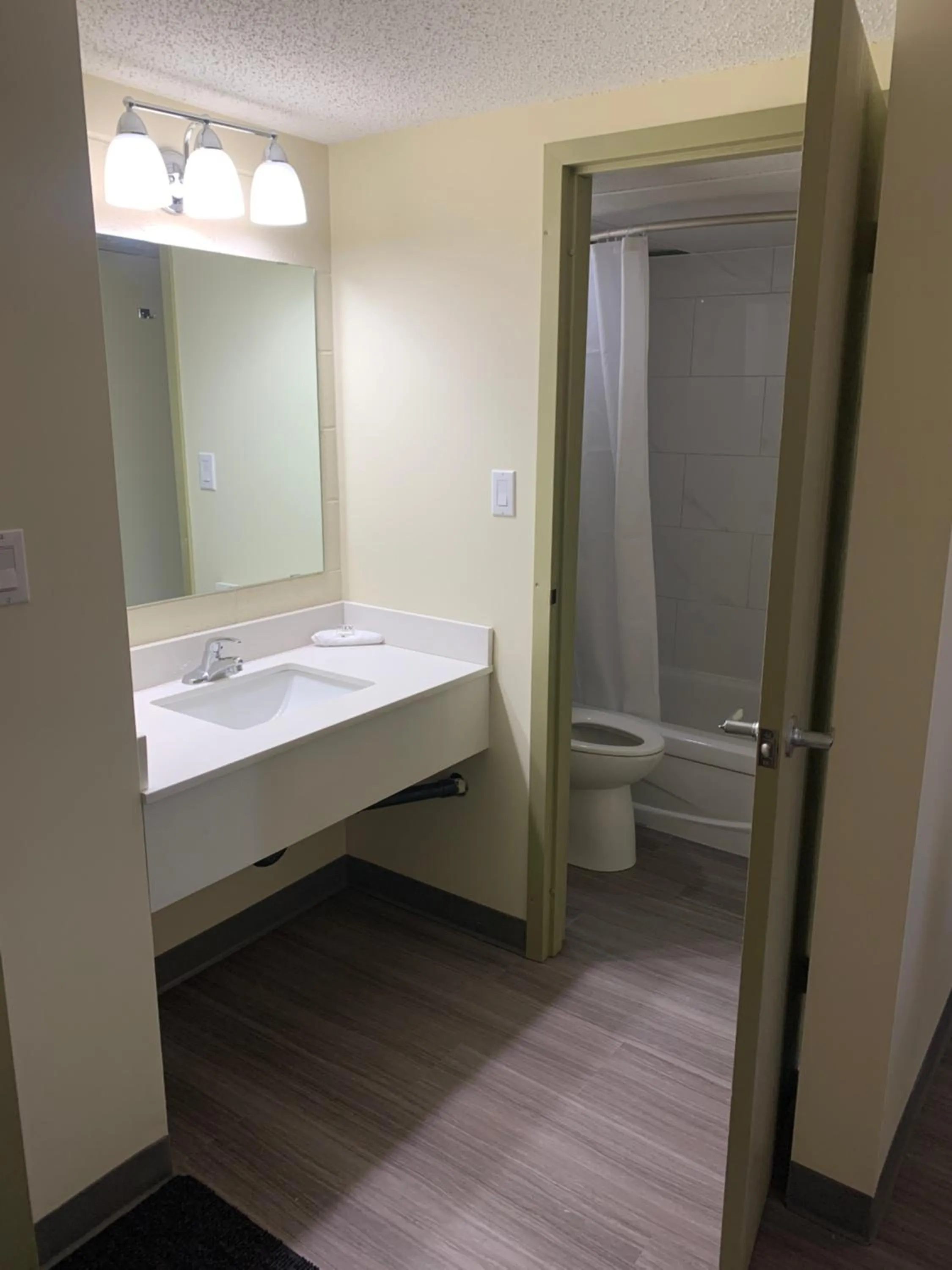 Bathroom in Northern Lights Inn