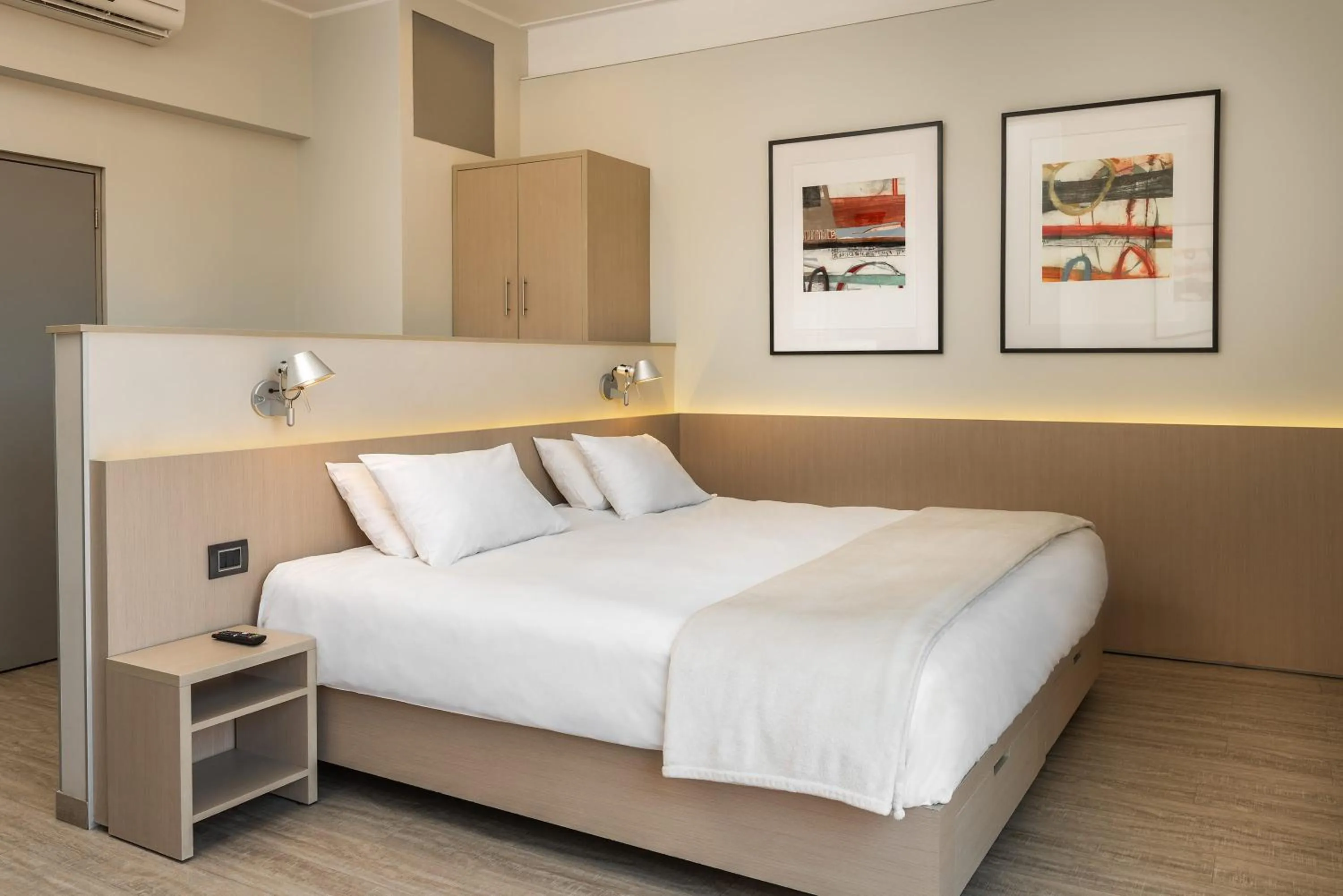 Bedroom, Bed in Novapark