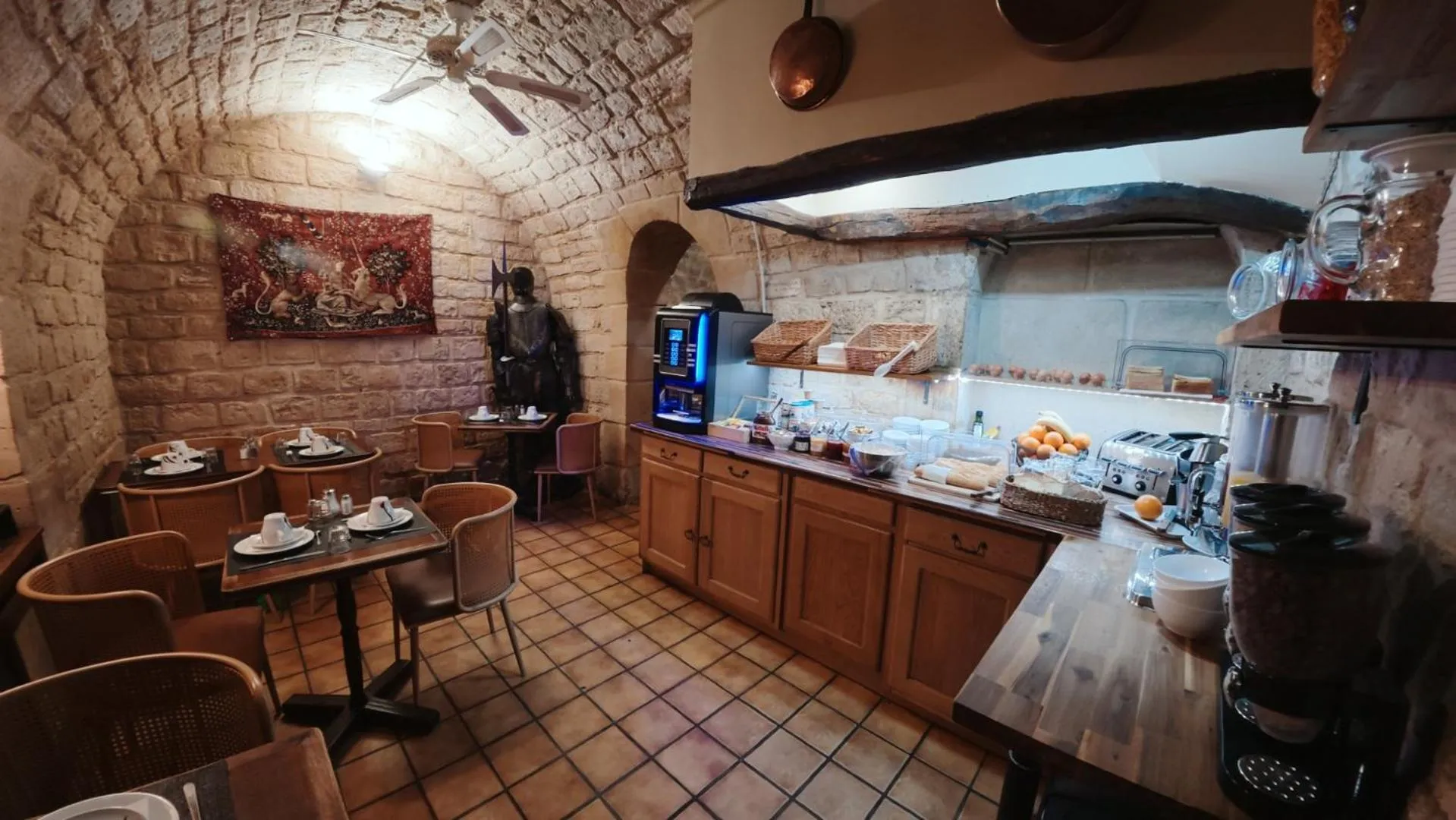 Buffet breakfast in New Hôtel Gare Du Nord