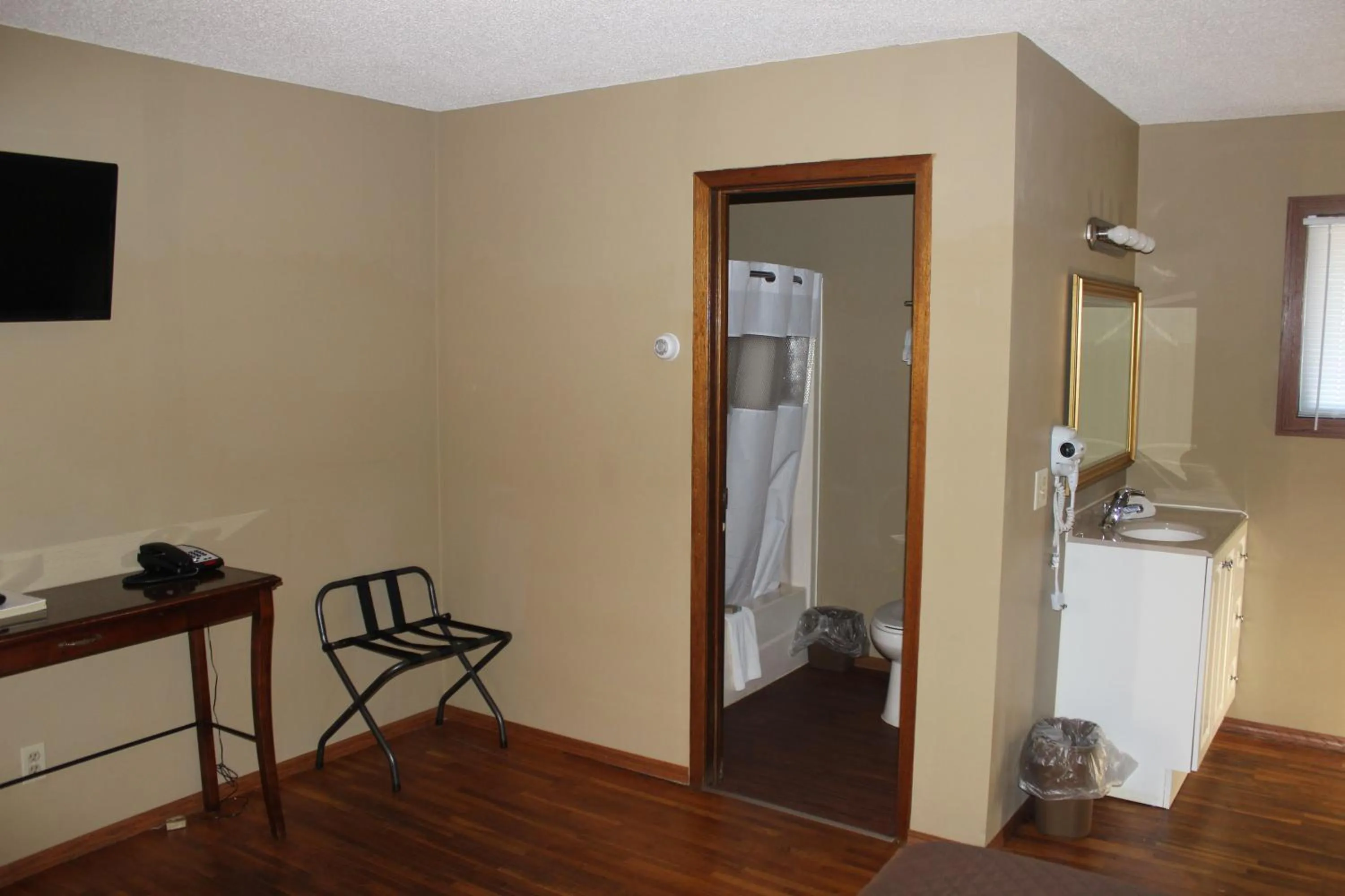 Eastwood Inn of Wadena