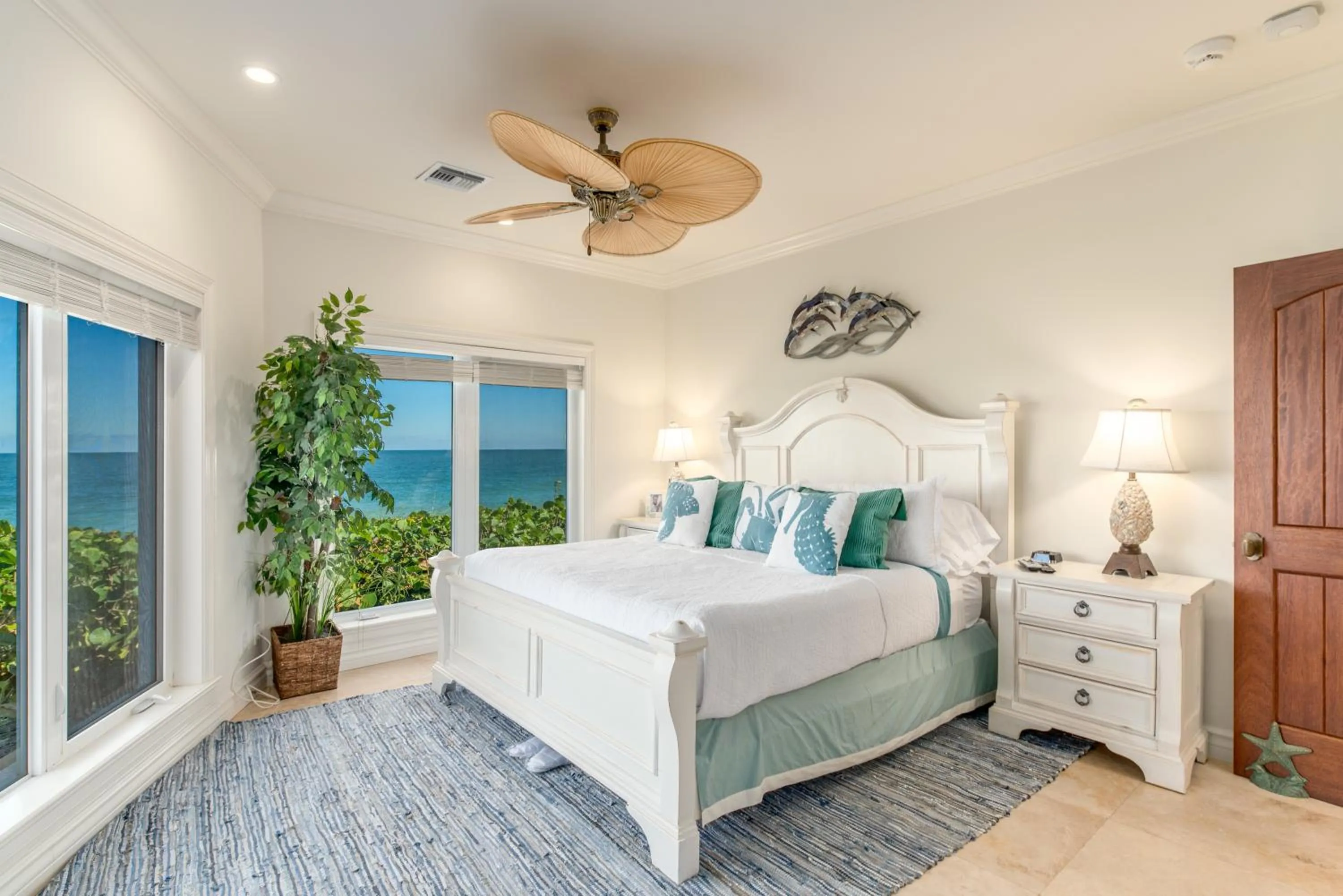 Bed in La Dolce Vita