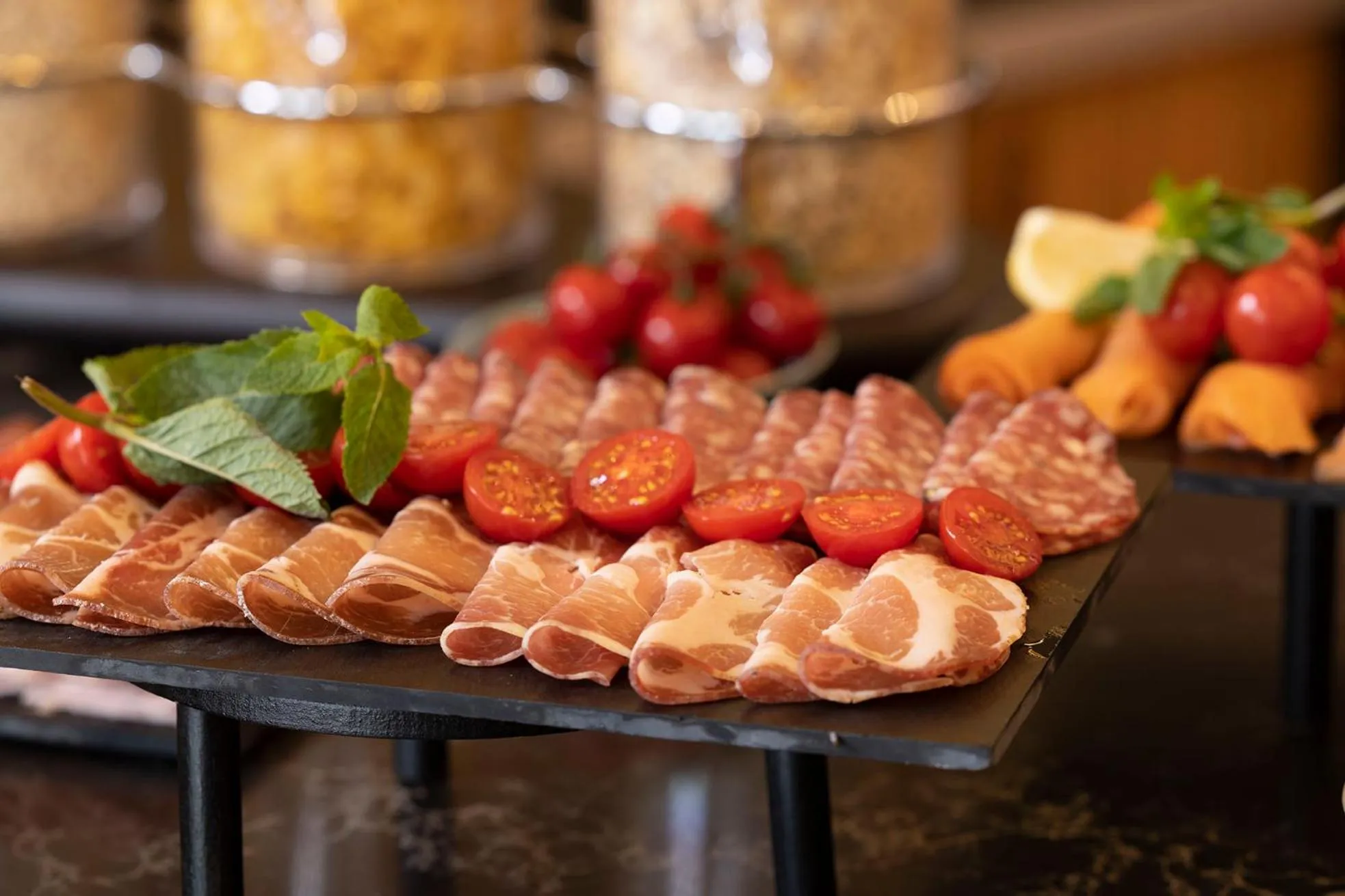 Breakfast in Hotel Le Rocroy
