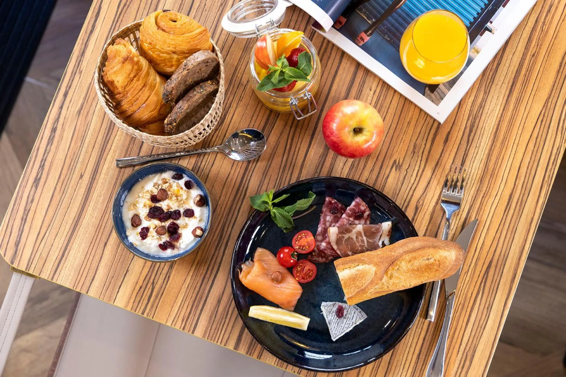 Breakfast in Hotel Le Rocroy