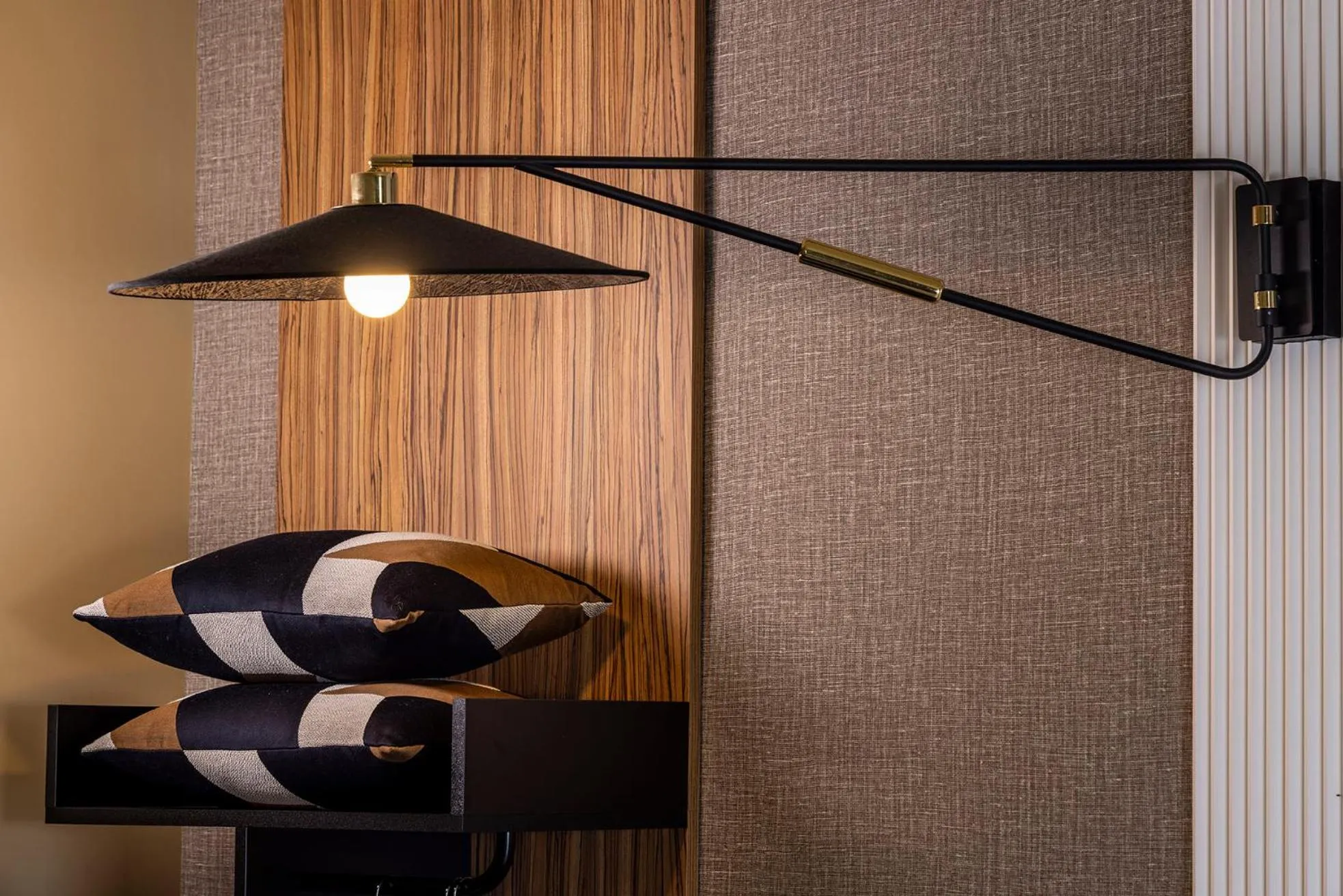 Bedroom in Hotel Le Rocroy