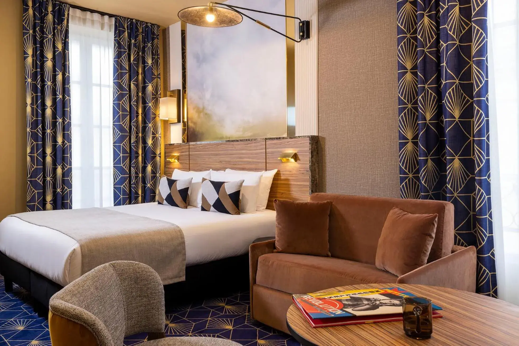 Executive Room in Hotel Le Rocroy Executive Room in Hotel Le Rocroy