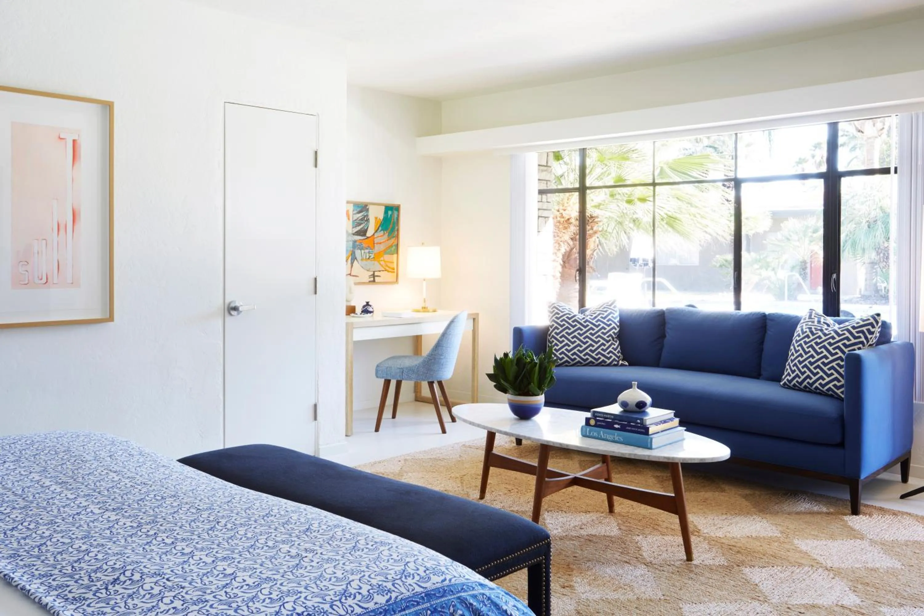 Living room in Holiday House Palm Springs