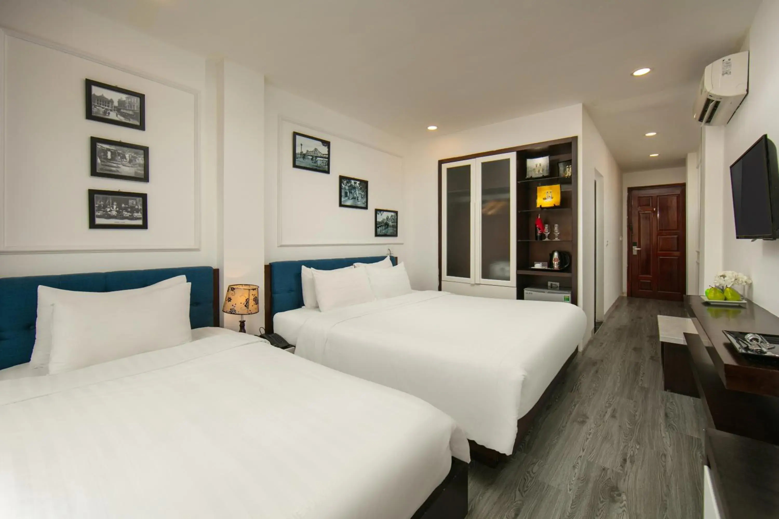 Family Suite with Balcony - single occupancy in Dream Central Hotel & Spa - Hanoi Old Quarter Family Suite with Balcony - single occupancy in Dream Central Hotel & Spa - Hanoi Old Quarter