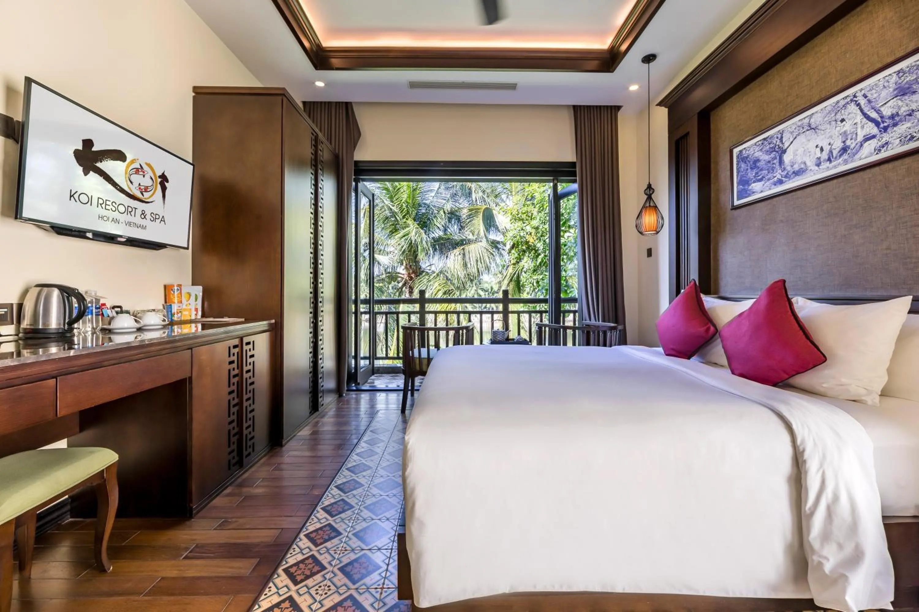 Bed in Koi Resort & Spa Hoi An