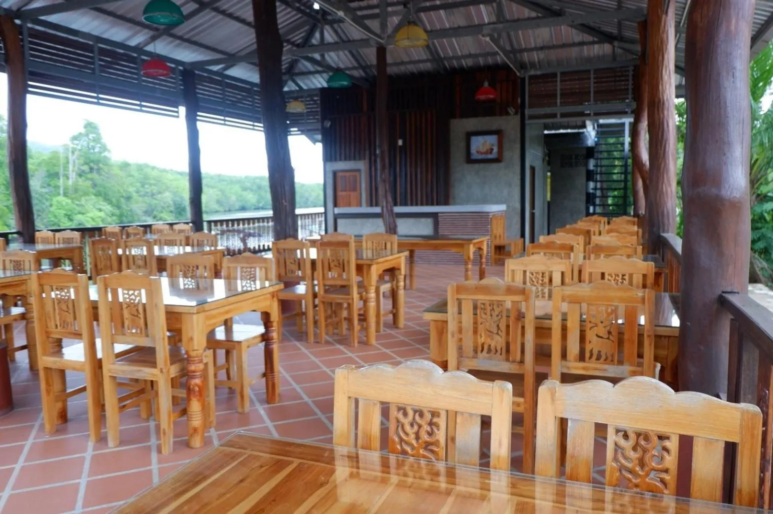 Restaurant/places to eat in Bussarin Mansion Koh Yao Yai