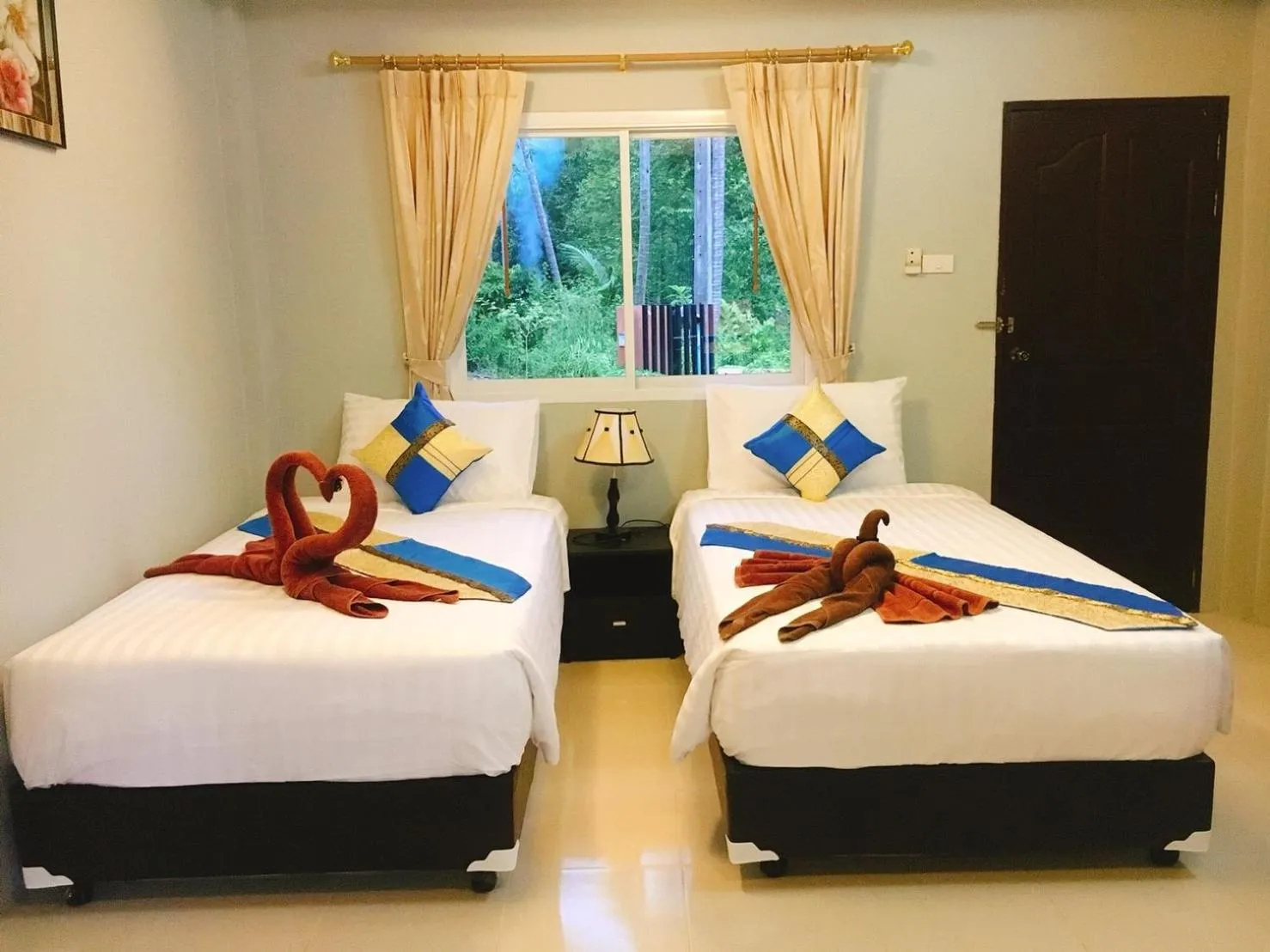 Bedroom, Bed in Bussarin Mansion Koh Yao Yai