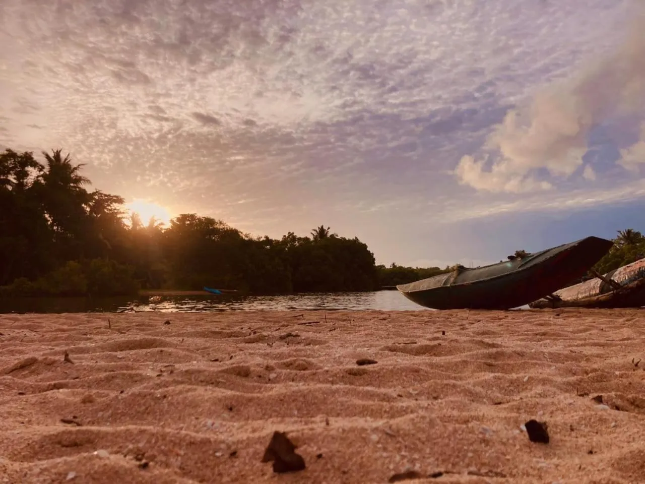 Beach in Neem Jay Beach Resort