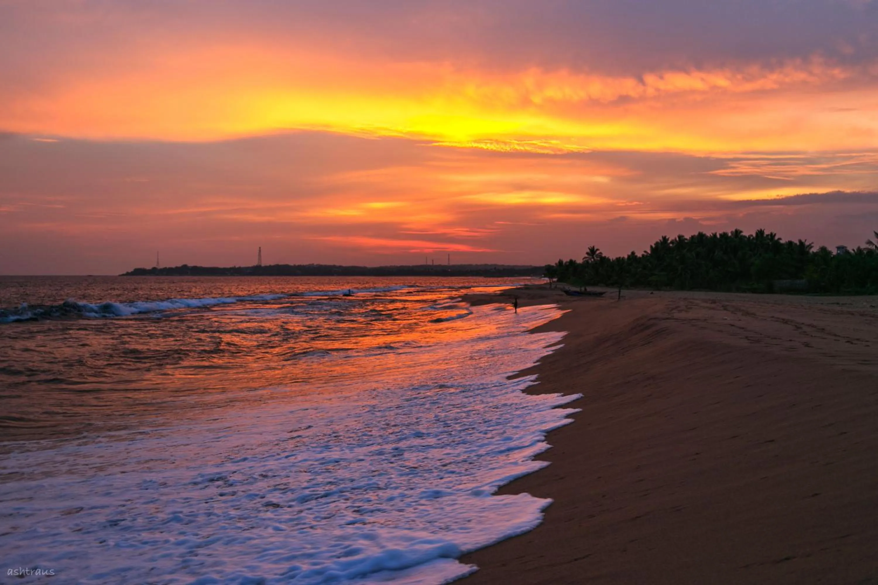 Beach in Neem Jay Beach Resort