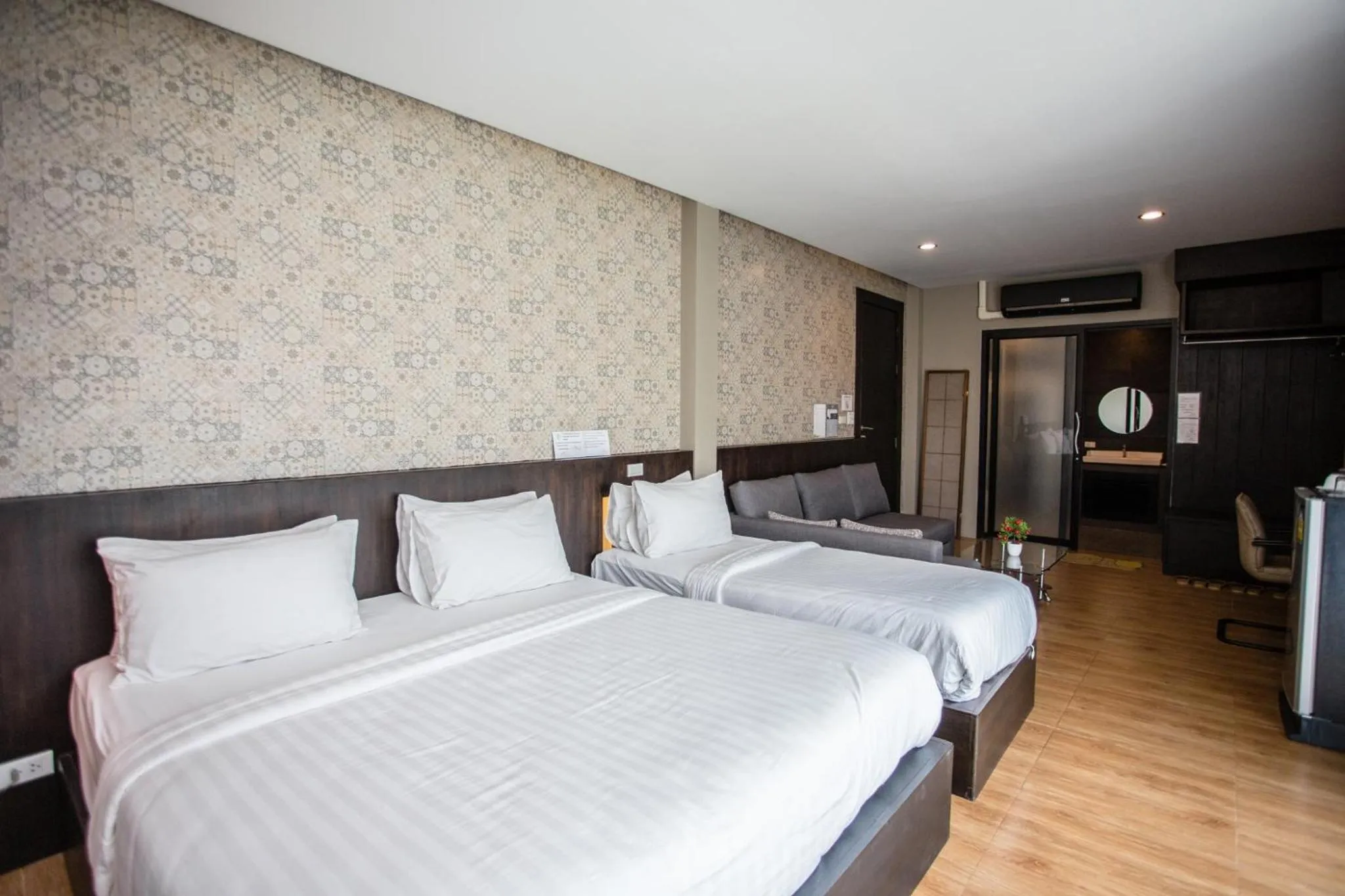 Family, Bed in Anantaya Home