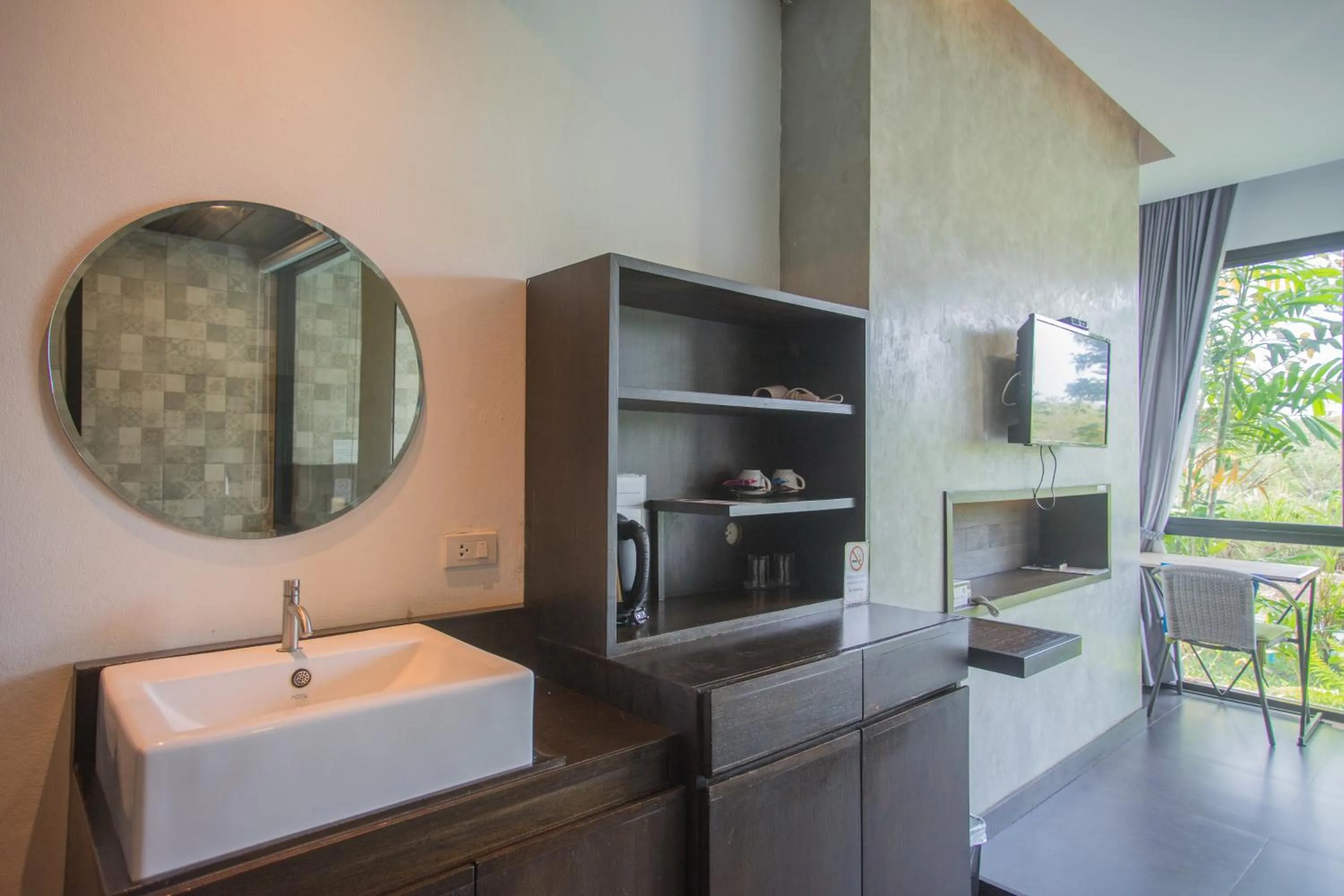 Photo of the whole room in Anantaya Home