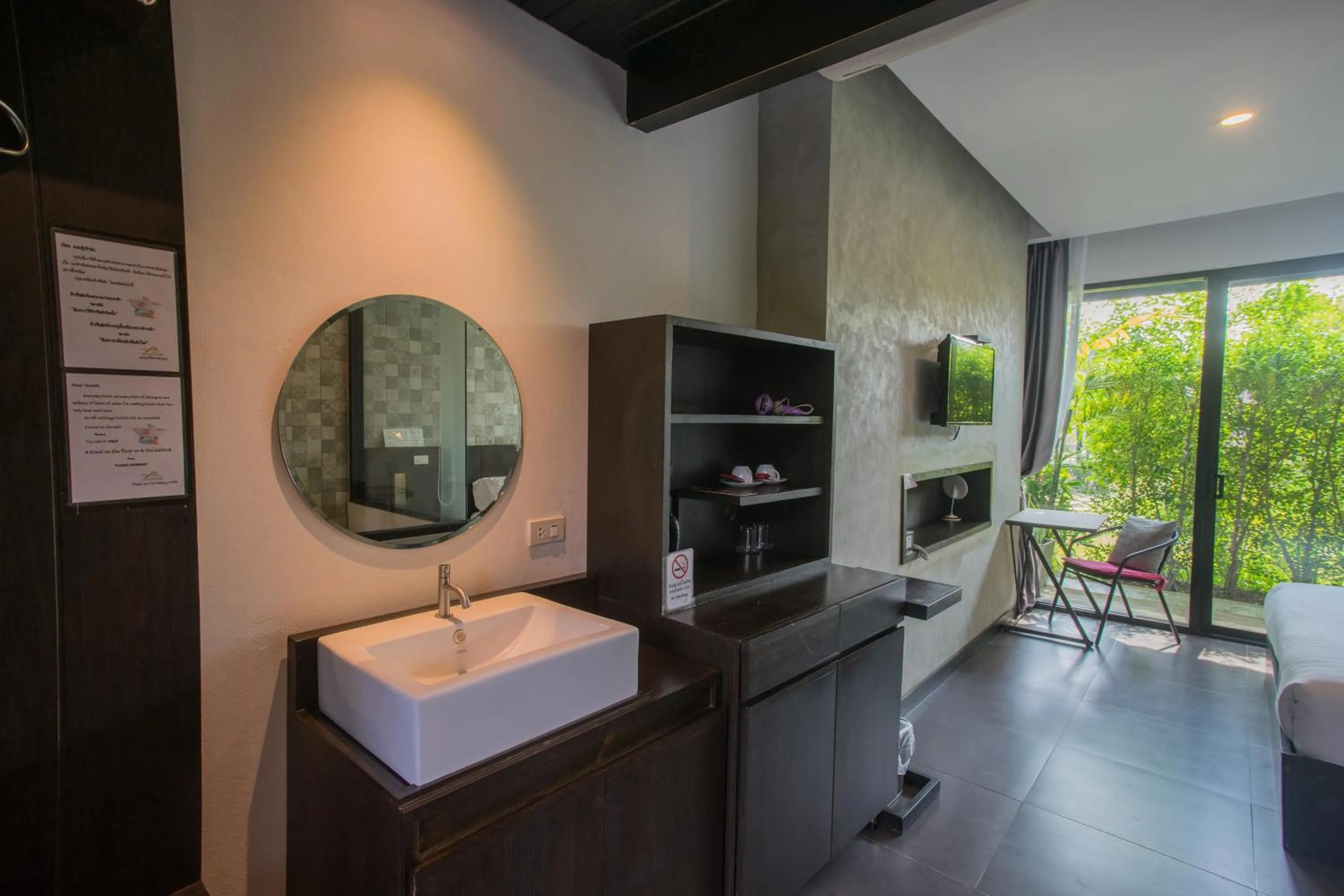 Photo of the whole room in Anantaya Home