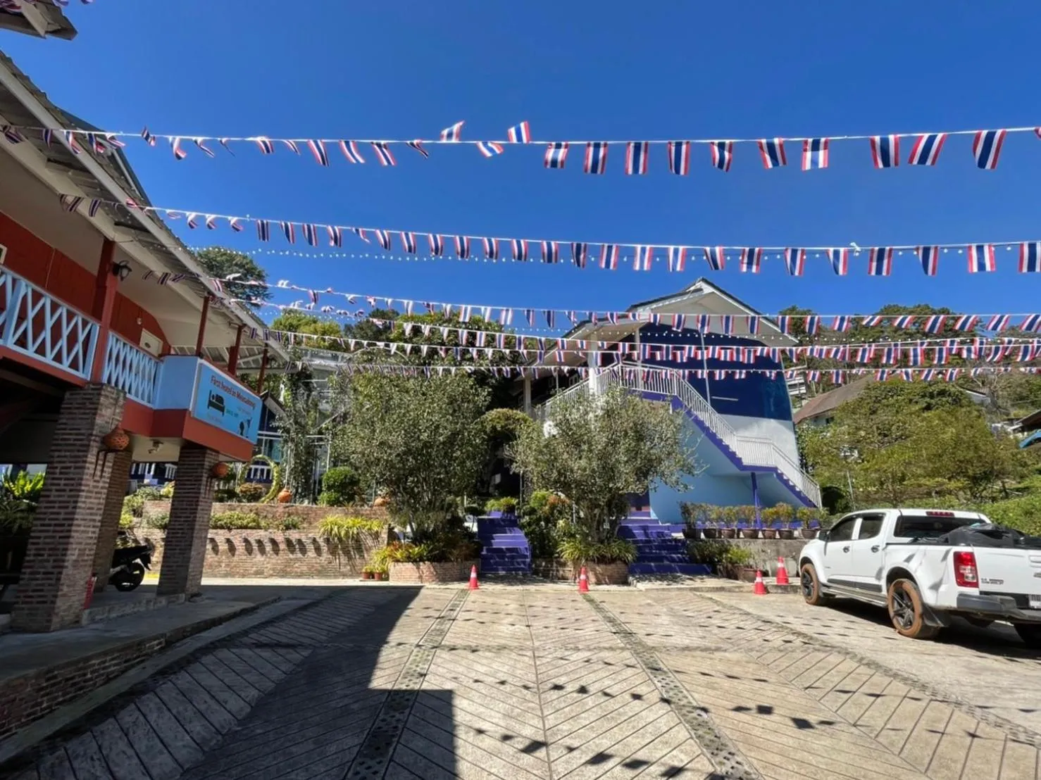 Property building in Shin Sane Guest House