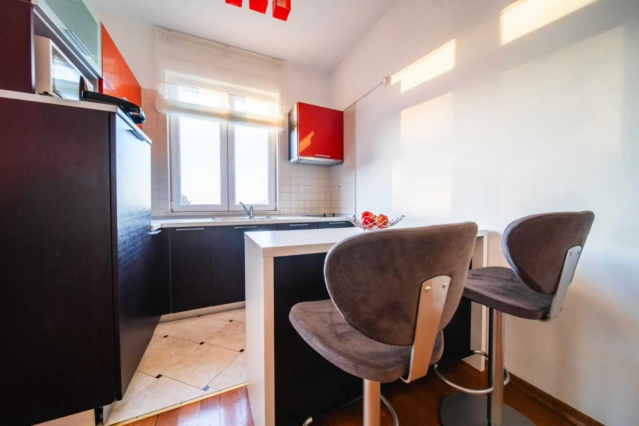 Kitchen or kitchenette in Pervanovo Apartments with Free Parking