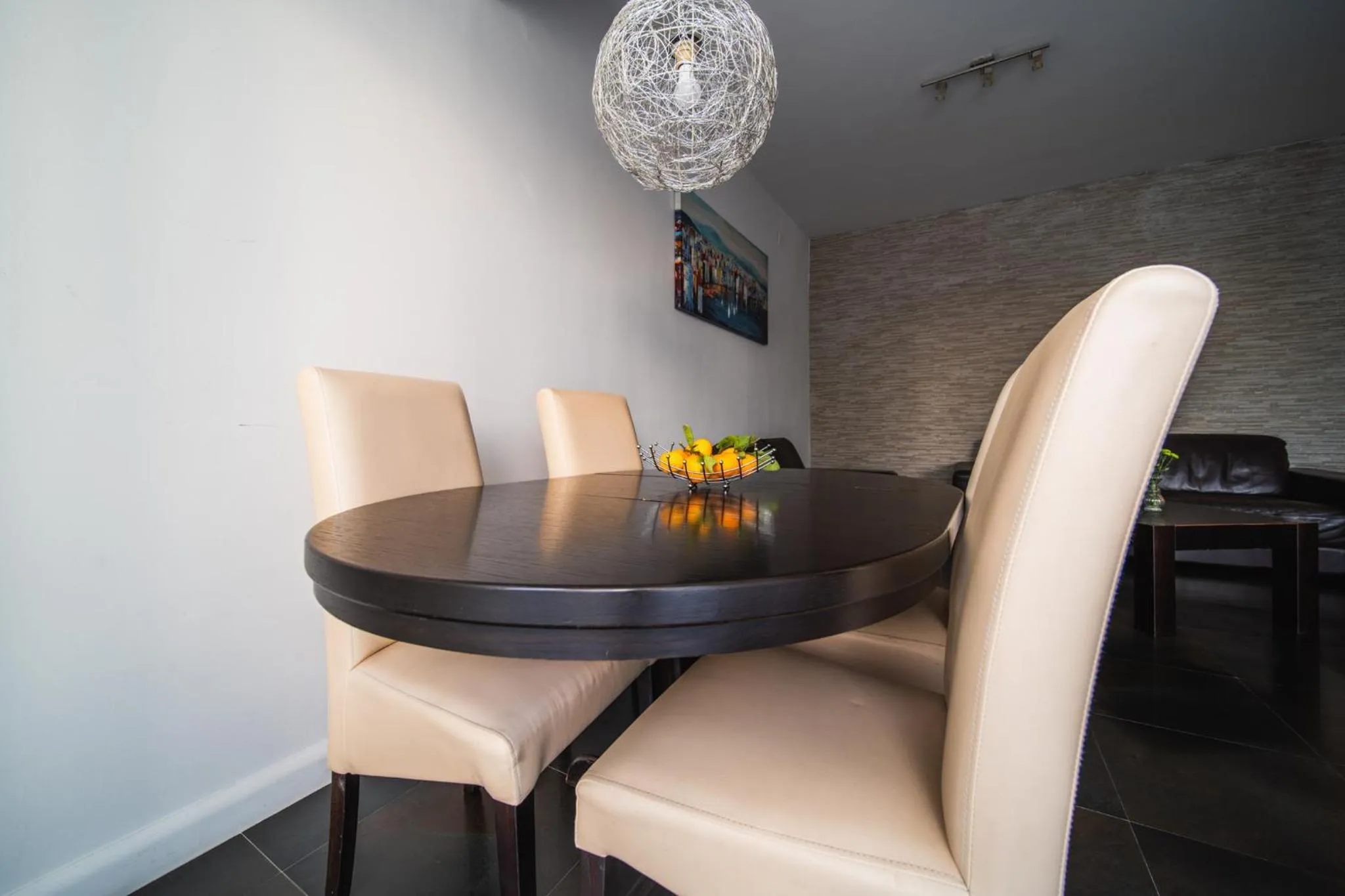 Seating area in Pervanovo Apartments with Free Parking