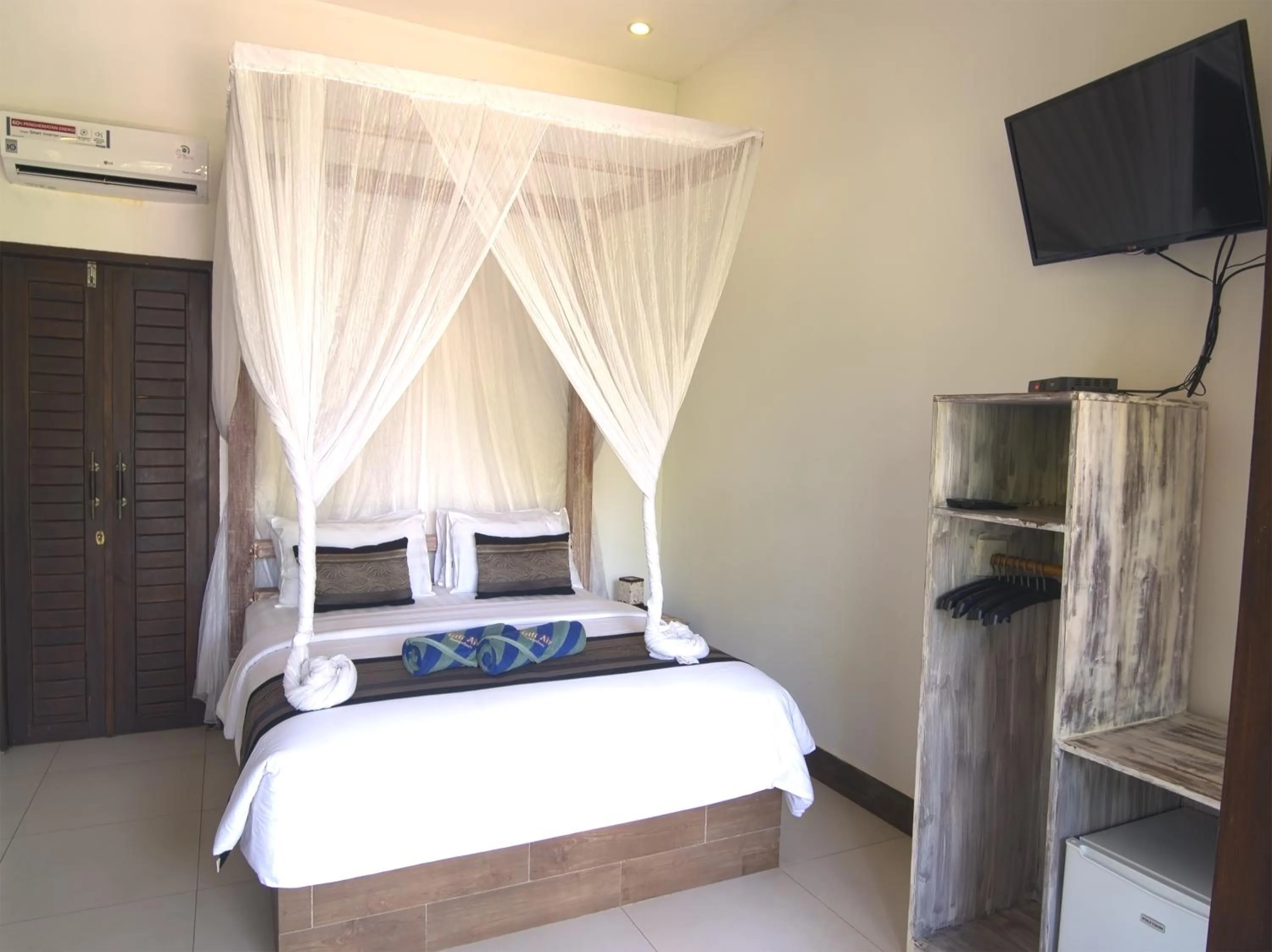 Bedroom, Bed in Gili Air Bungalows