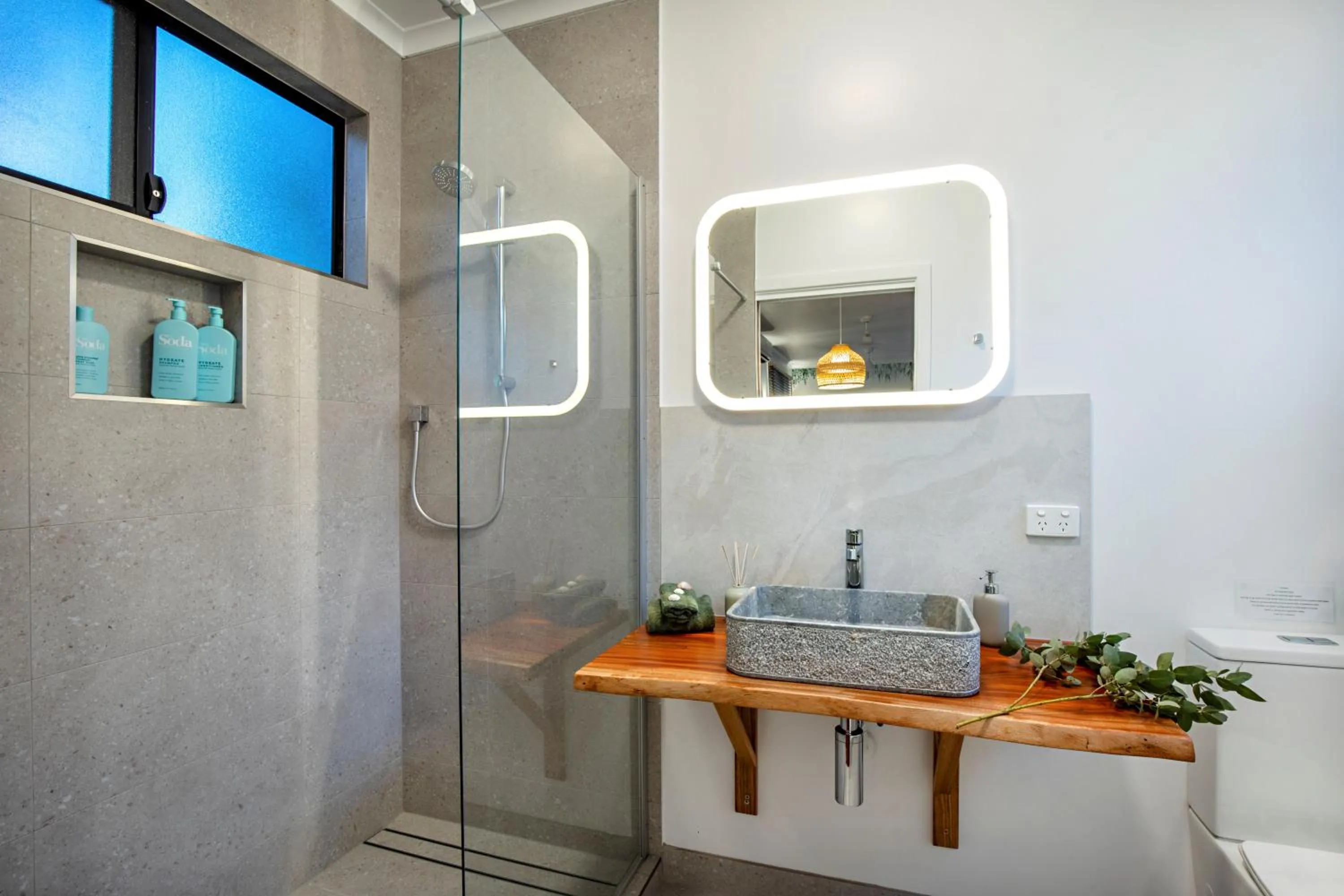 Bathroom in Airlie Beach Eco Cabins - Adults Only