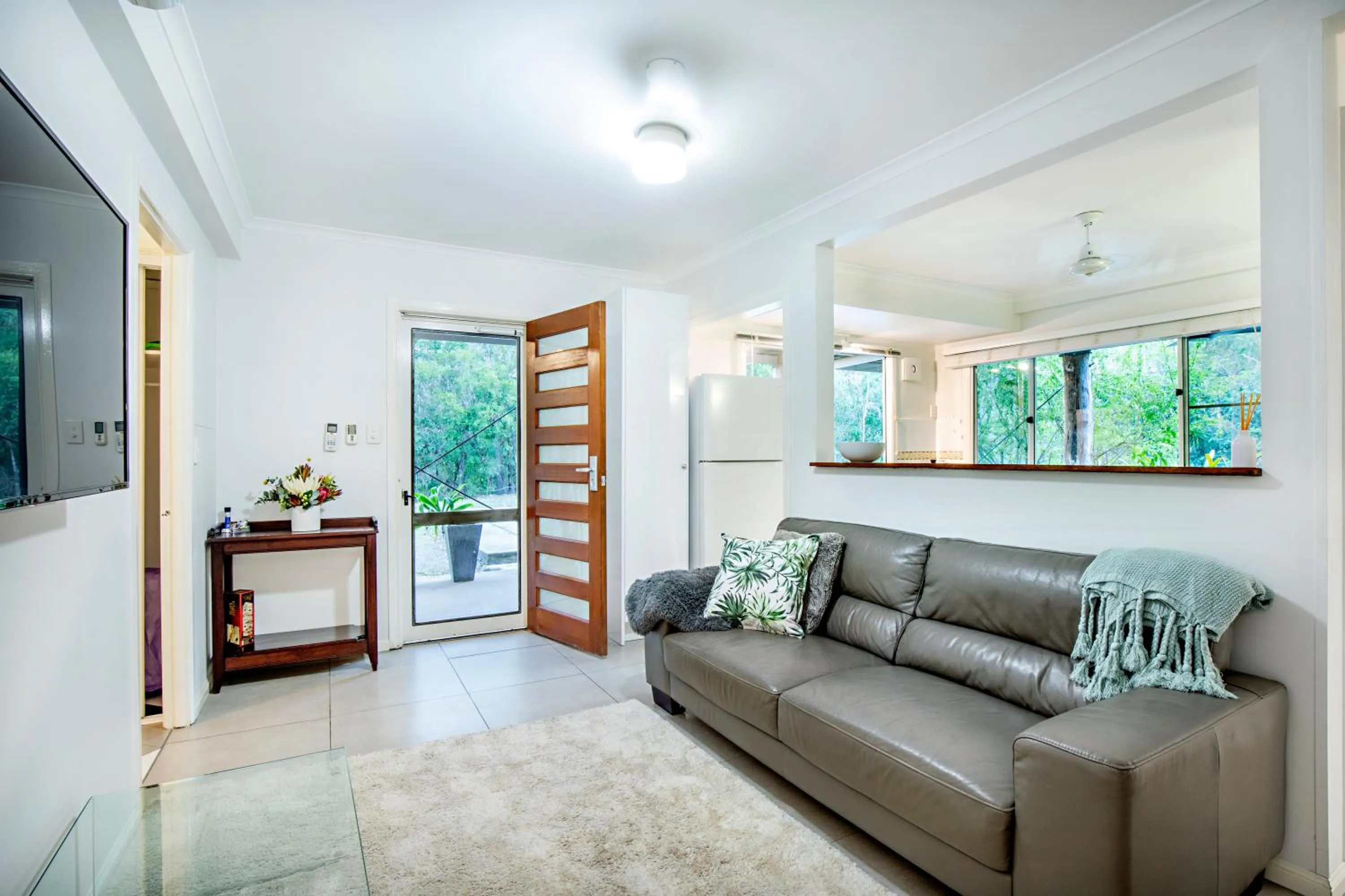Living room in Airlie Beach Eco Cabins - Adults Only
