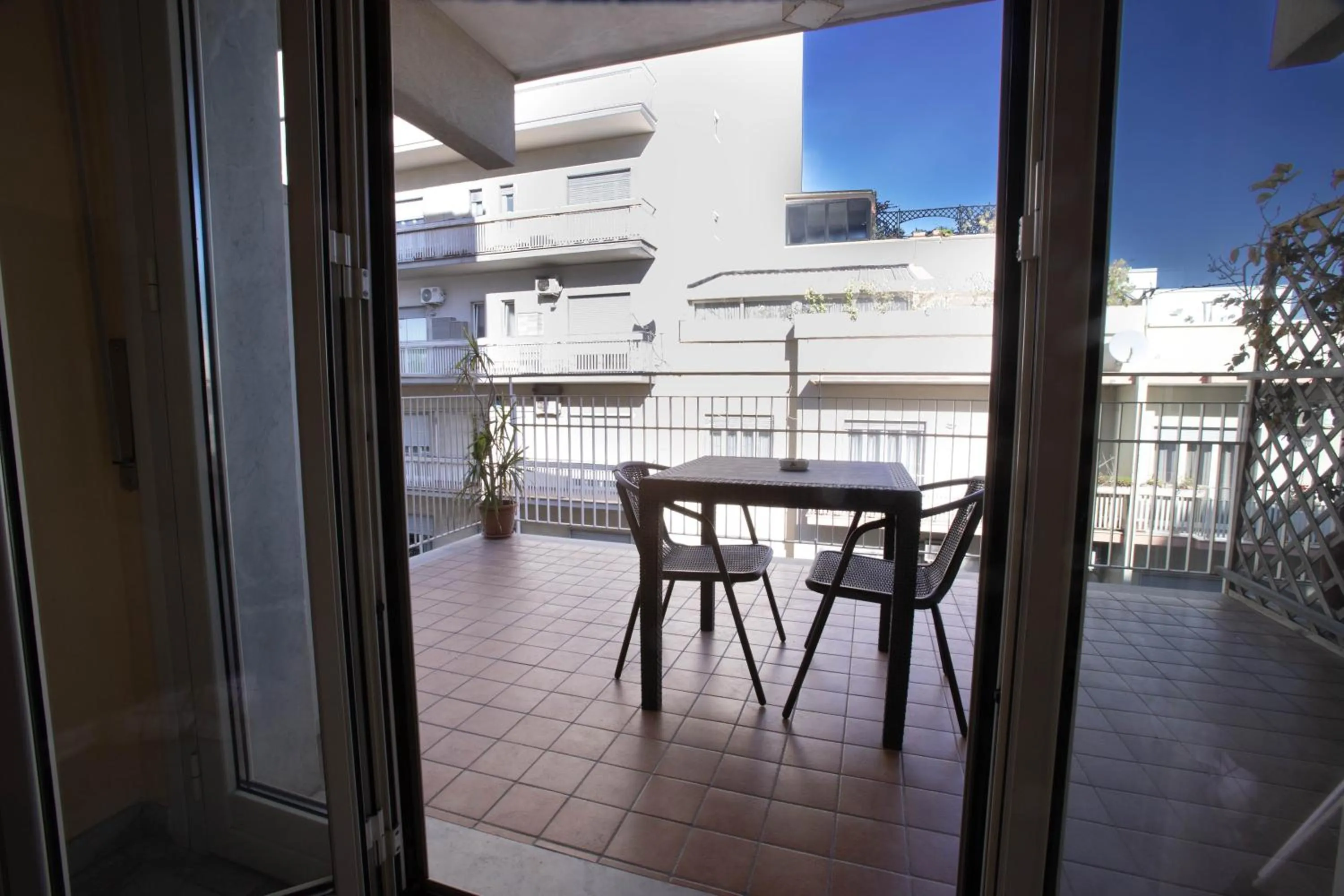 Day in Etna Sea House