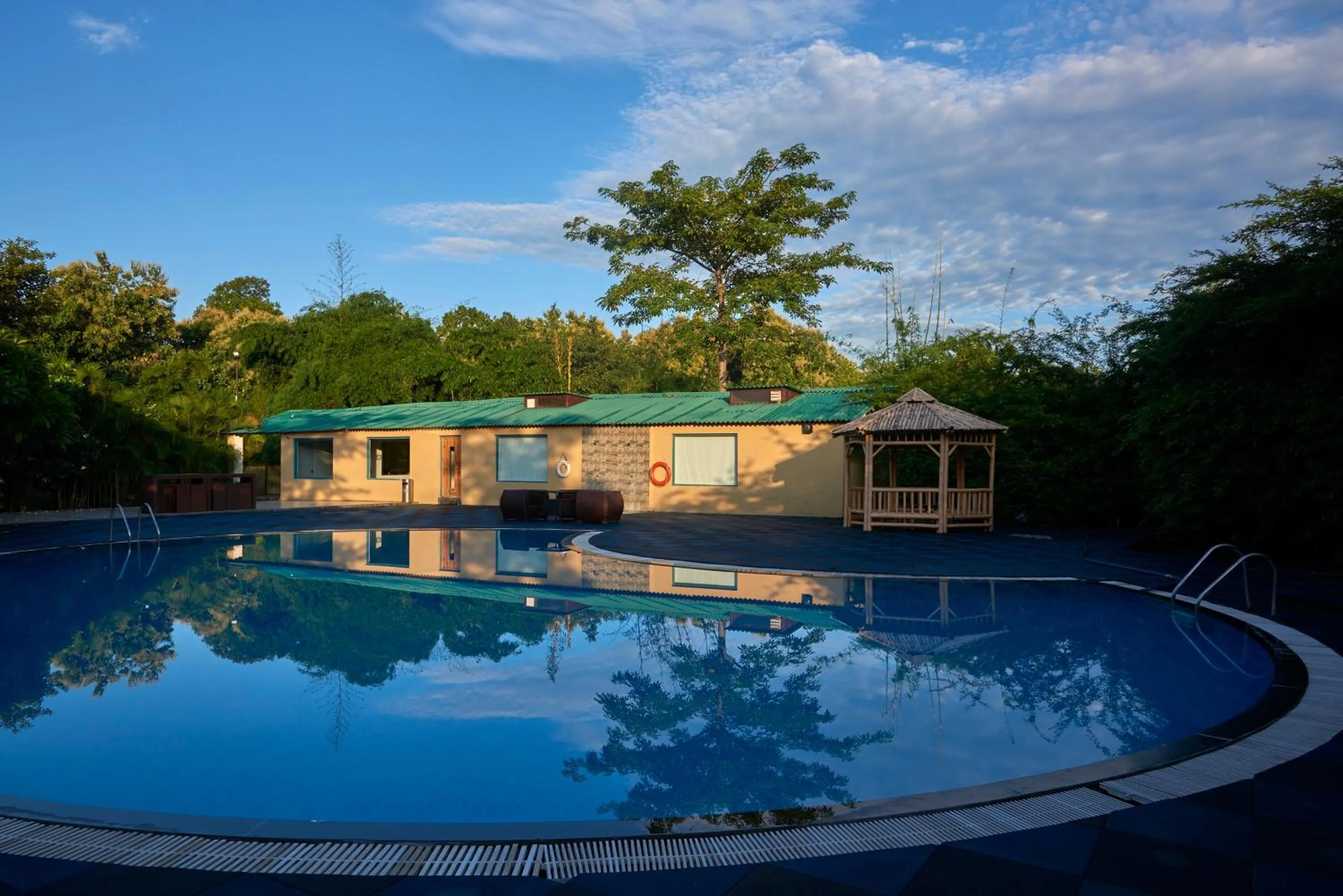 Swimming pool in Aacorn Hideaway Resort & Spa