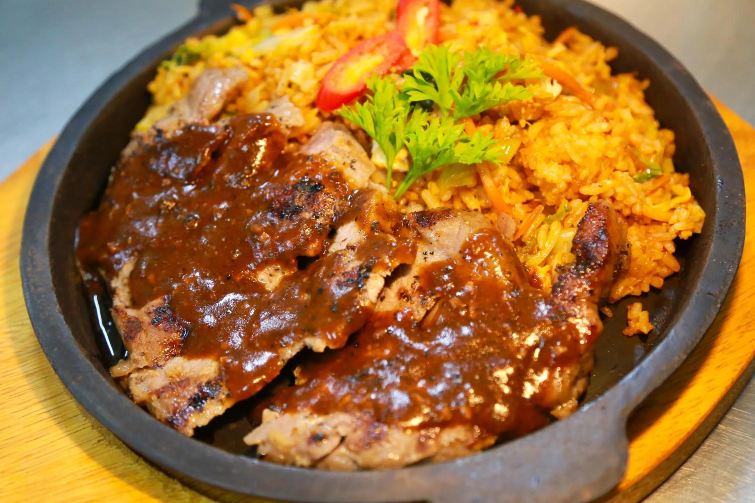 Restaurant/places to eat in Seahouse Bali Indah Beach Inn