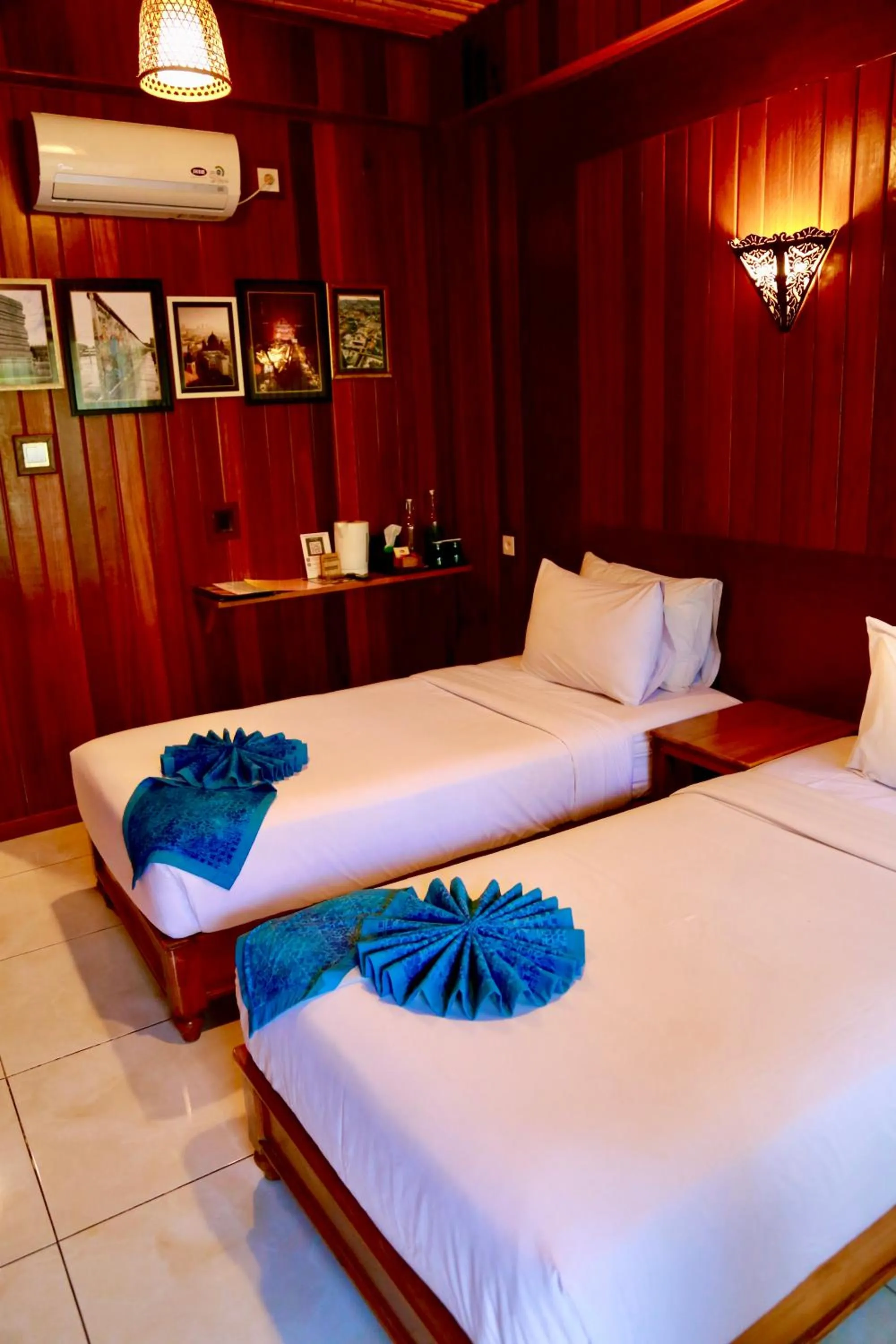 Property building, Bed in Seahouse Bali Indah Beach Inn