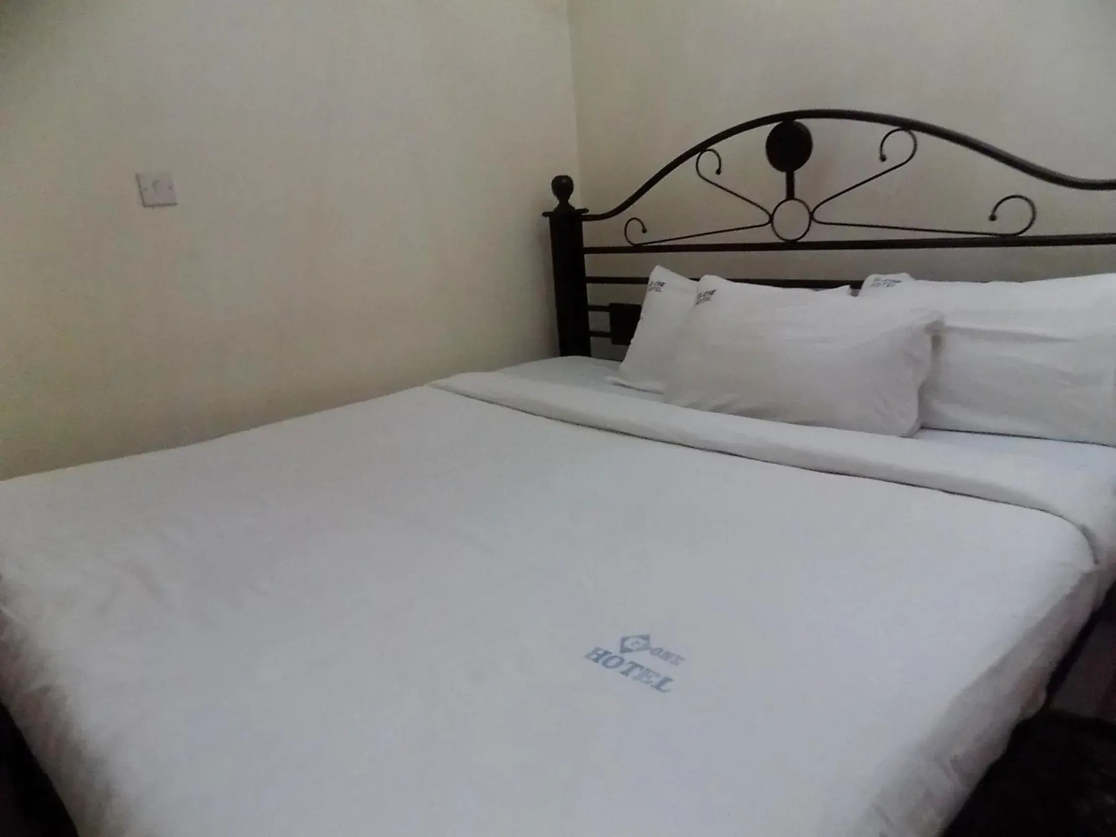 Deluxe Room in G-One Hotel Kampala Deluxe Room in G-One Hotel Kampala