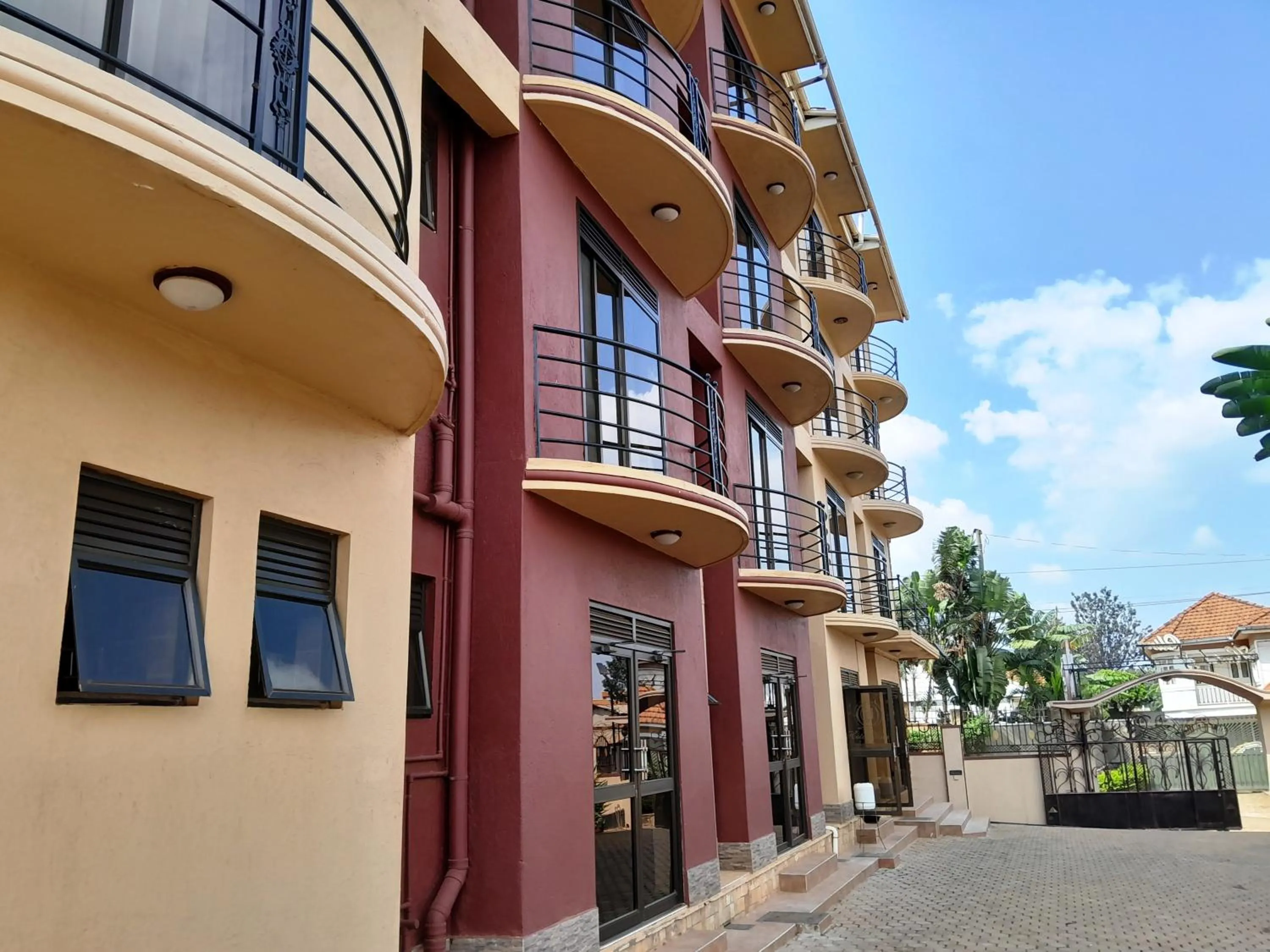 Olina Hotel and Apartments Kampala