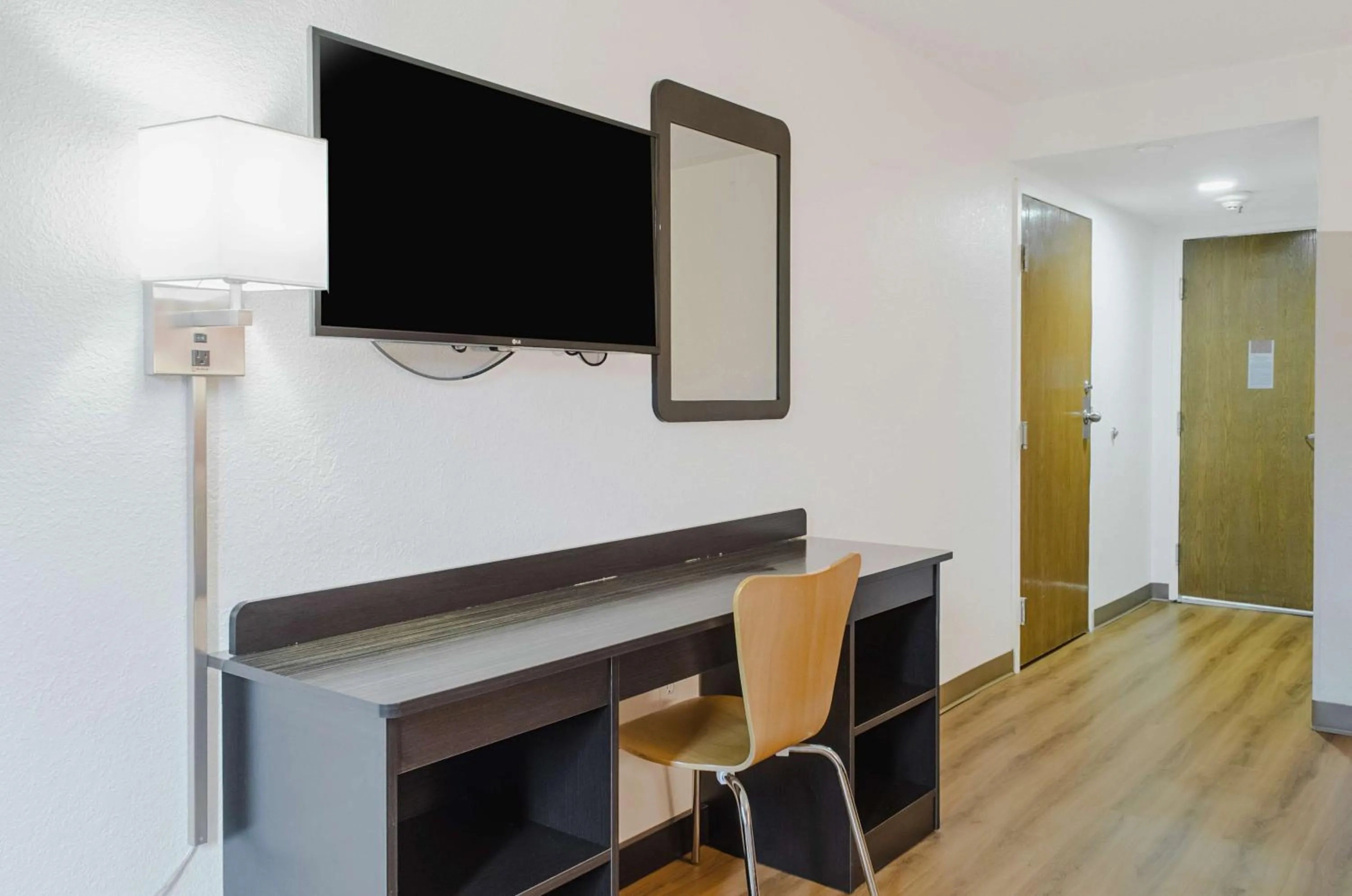 TV and multimedia in Motel 6-Brockton, MA