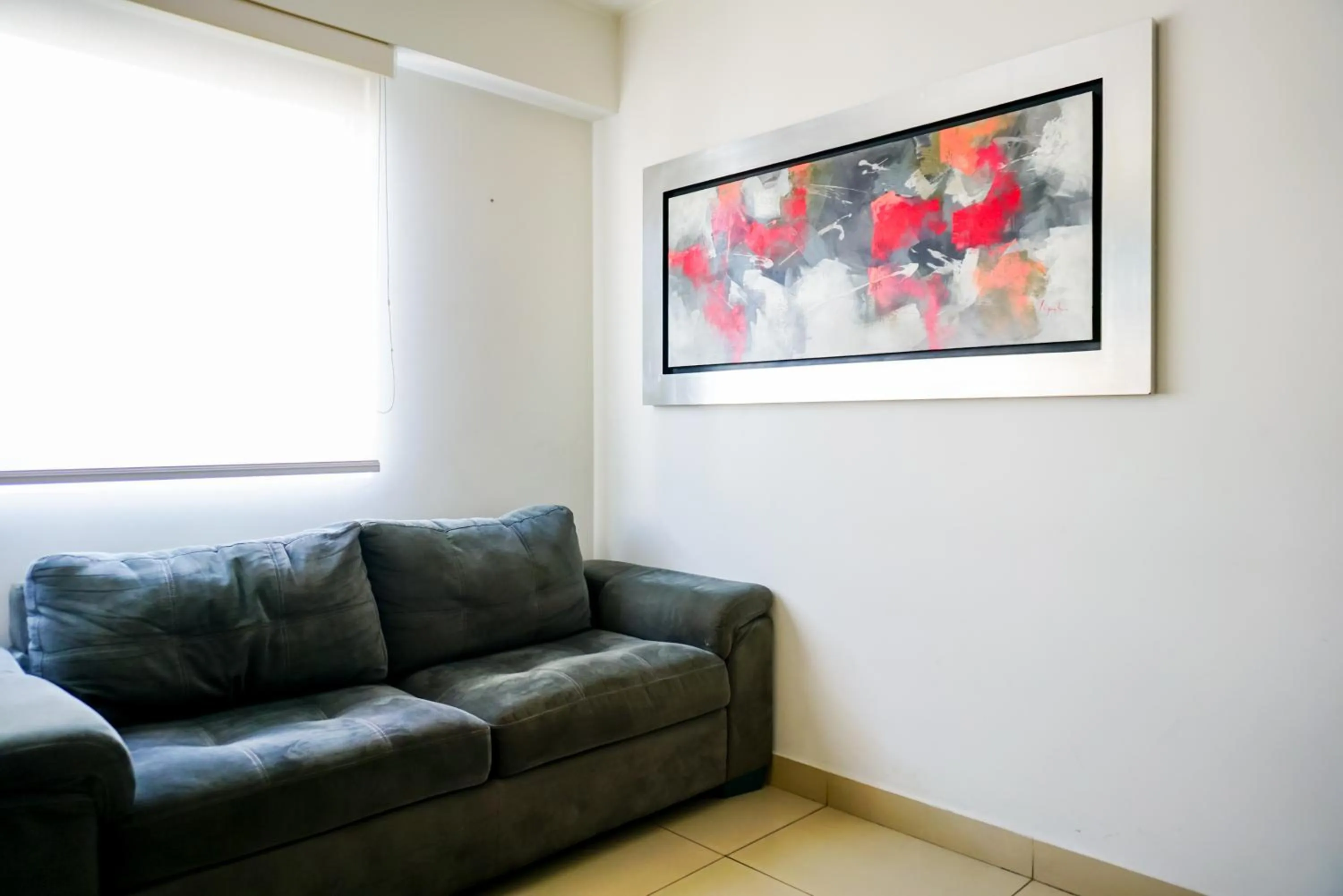 Living room in Apart Hotel Petit Palace Suites