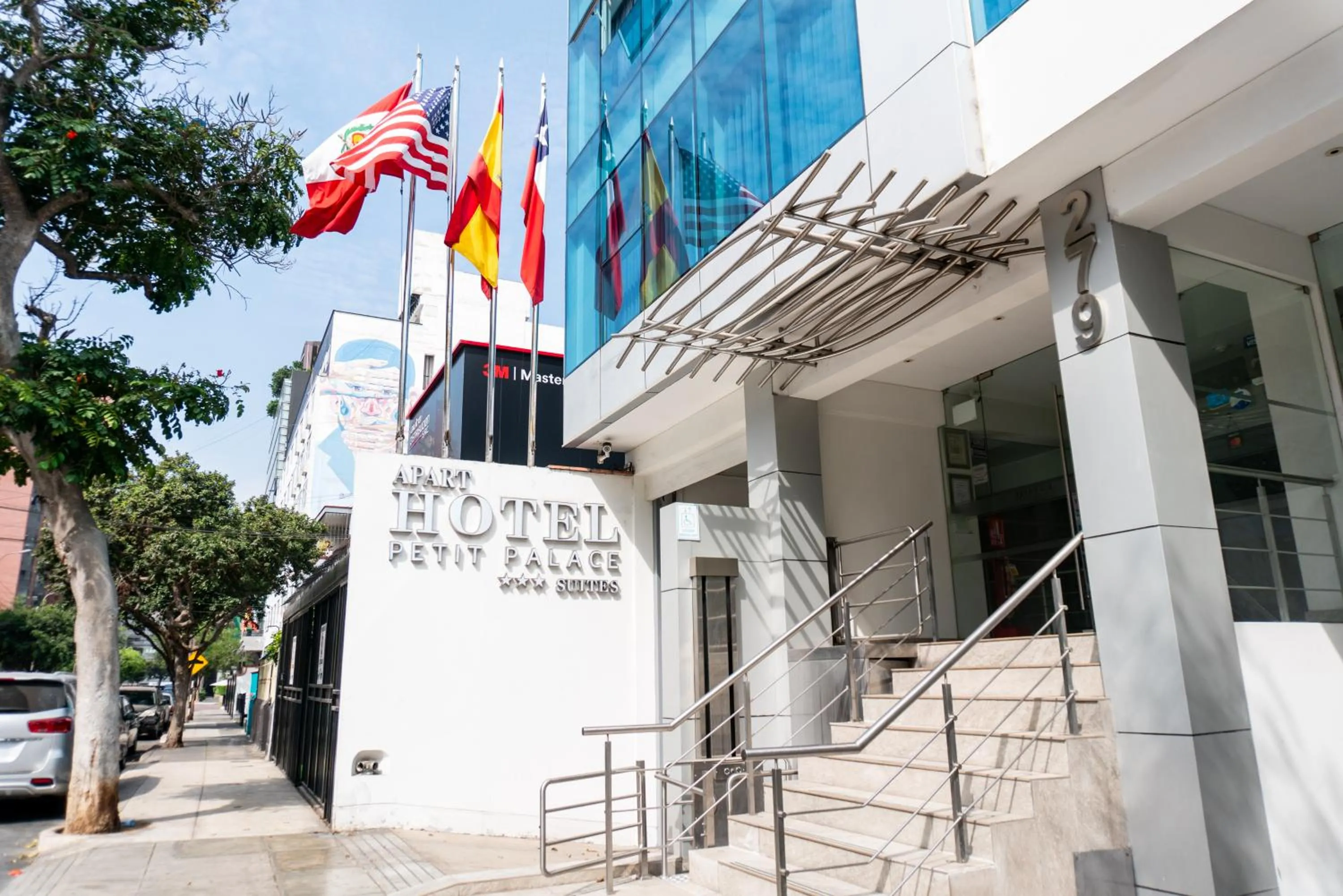 Property building in Apart Hotel Petit Palace Suites