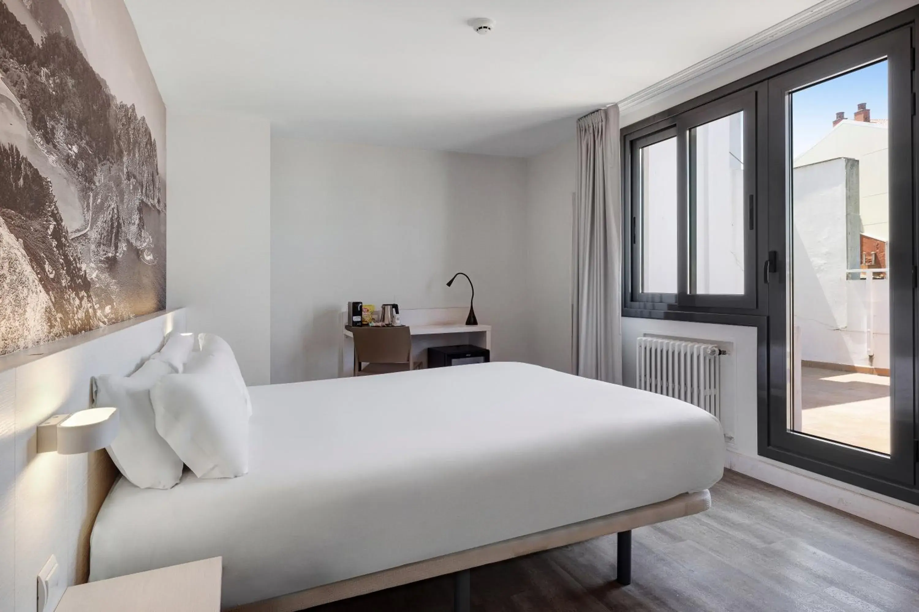 Double or Twin Room with Terrace in B&B HOTEL Vigo Double or Twin Room with Terrace in B&B HOTEL Vigo