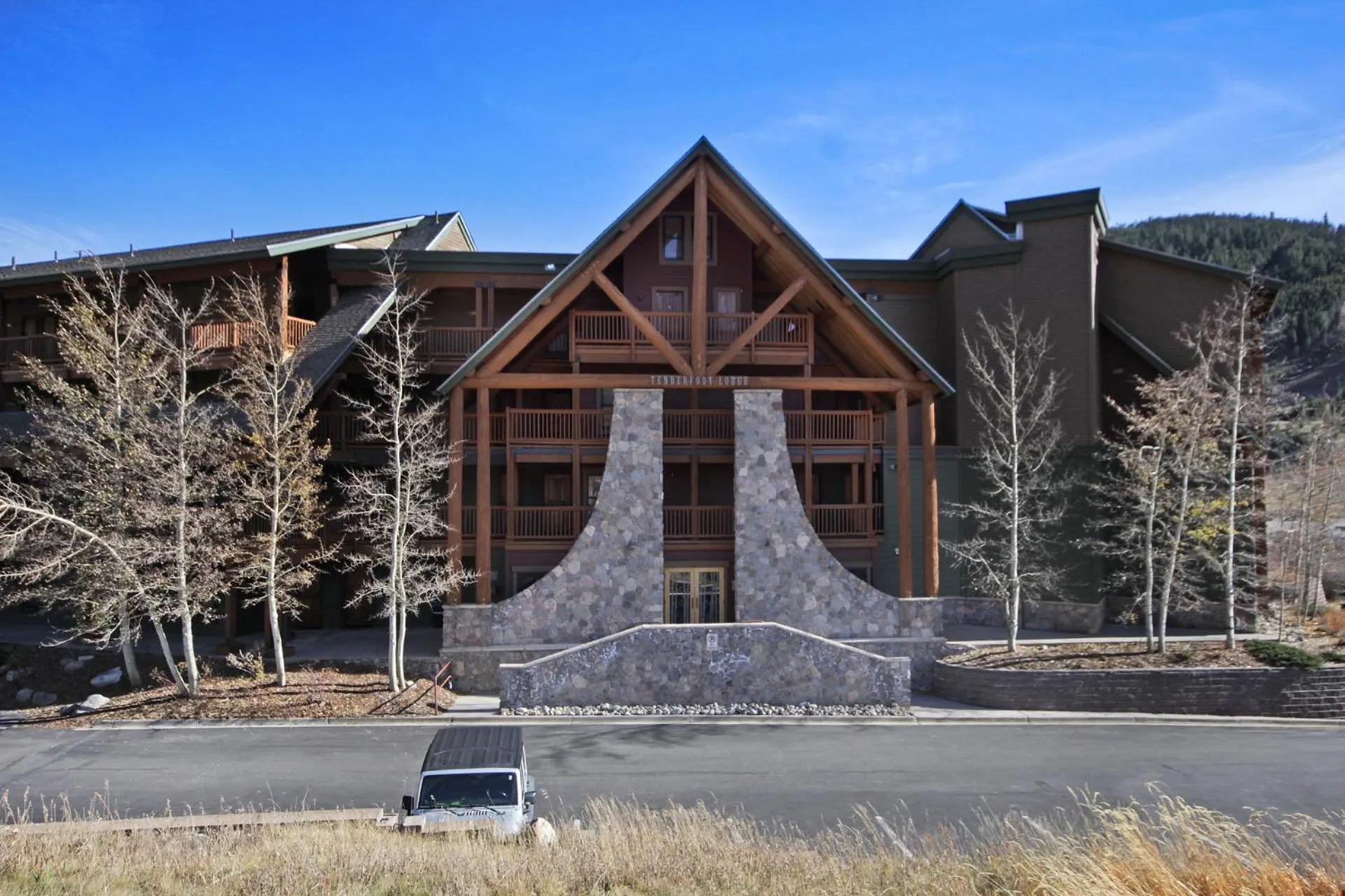 Property building in 2674 Tenderfoot Lodge Condo